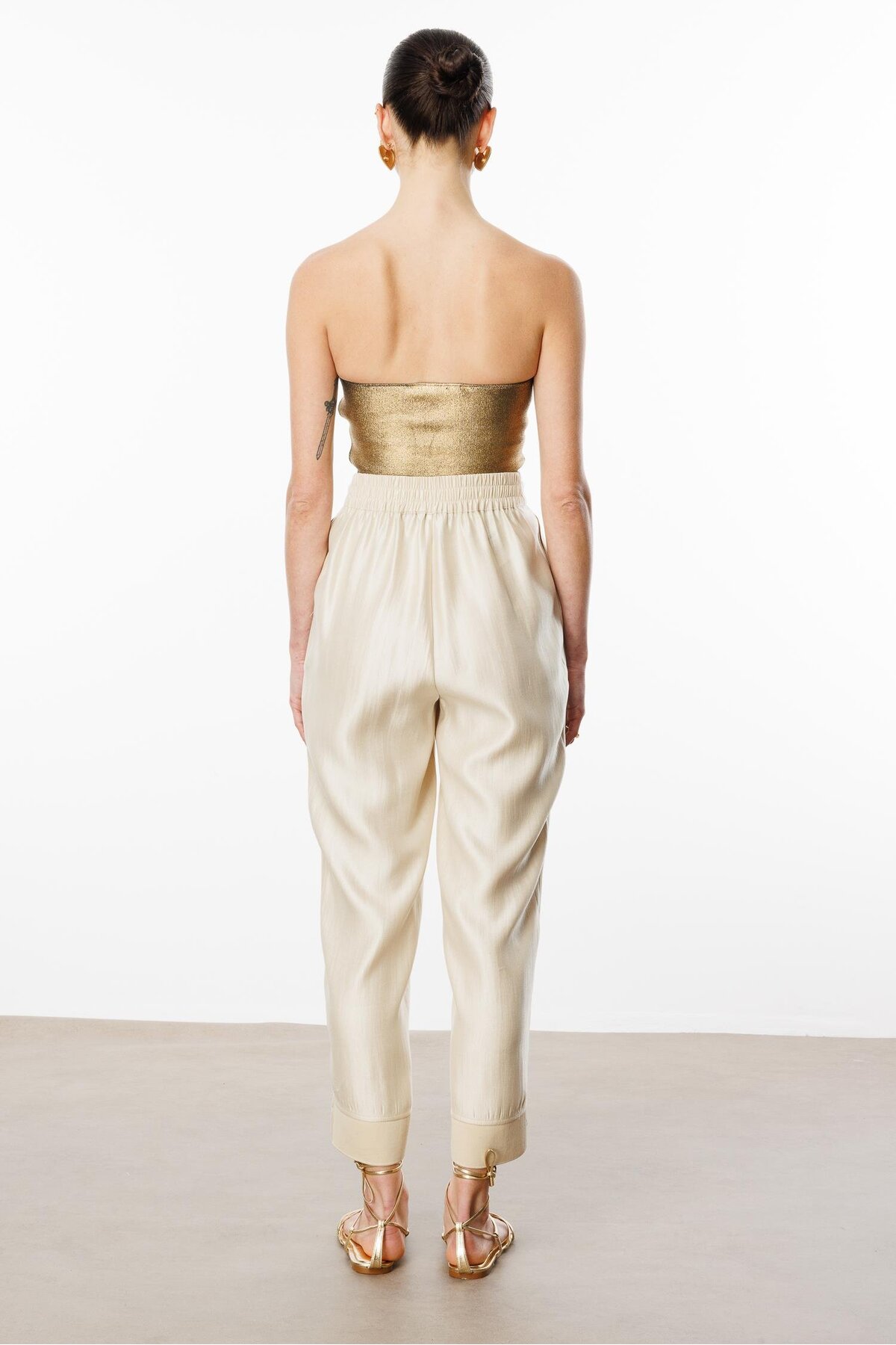 Moda İlgi  Modailgi Arka Kemeri Lastikli Pile Detaylı Pantolon - 15075 Bej - Görsel 7