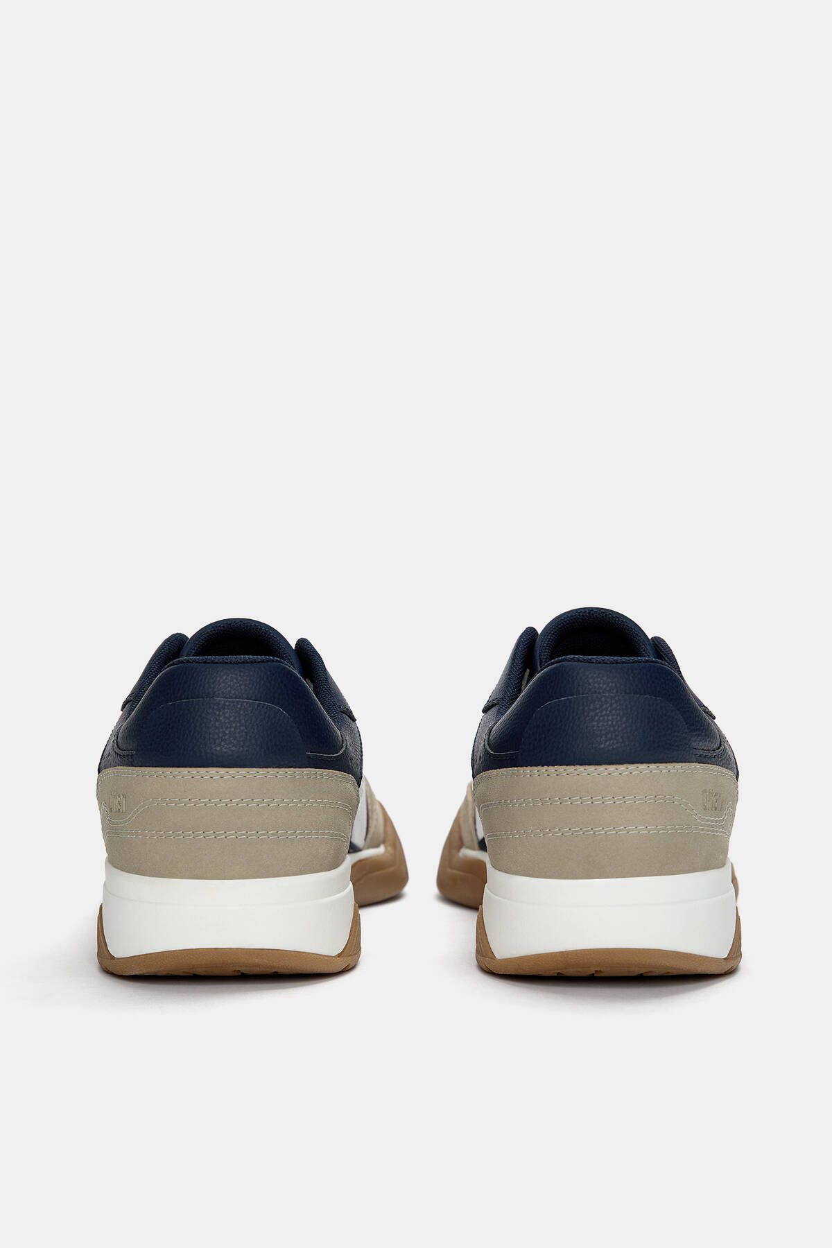 Pull & Bear-Chunky retro trainers 6