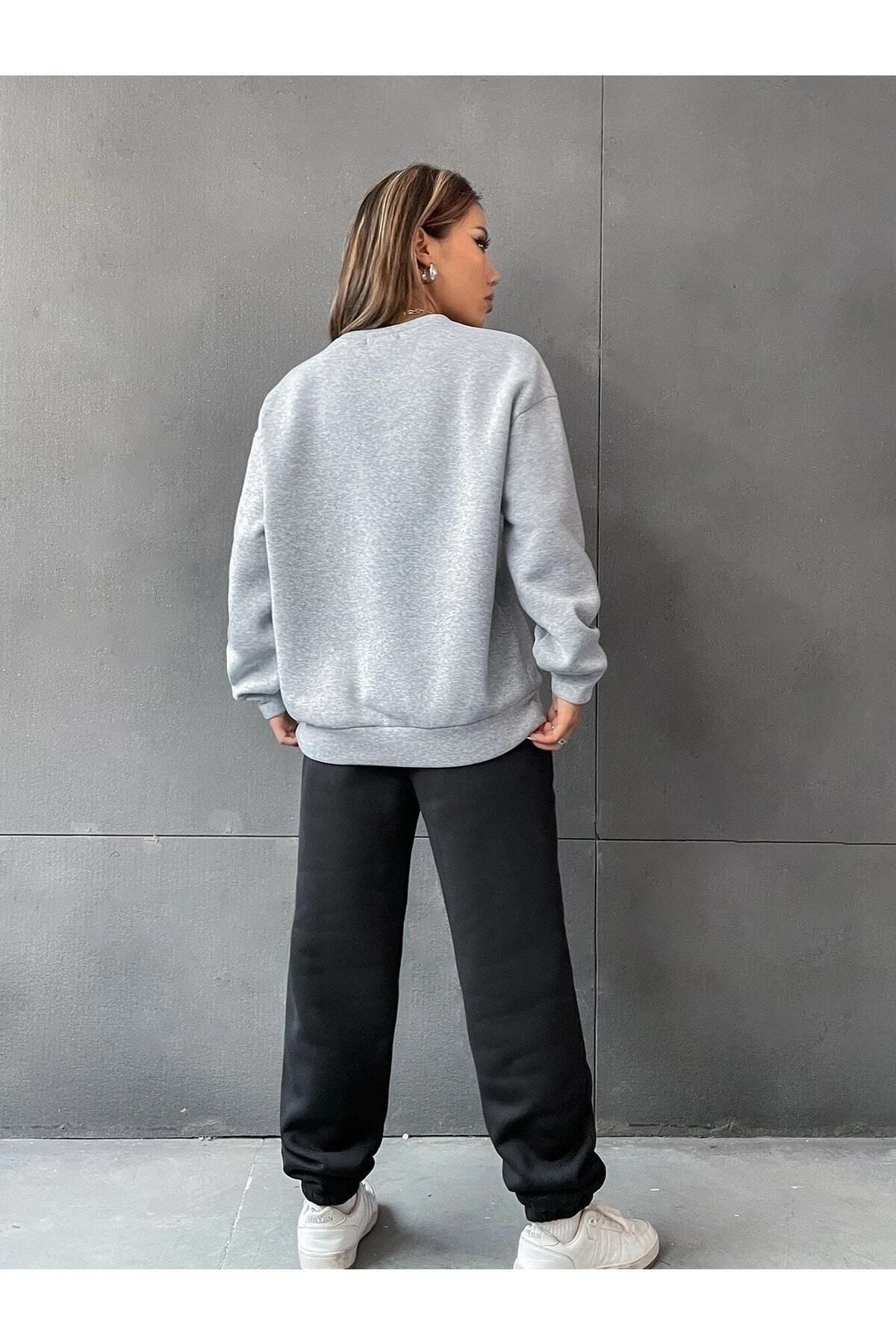 complete the look image