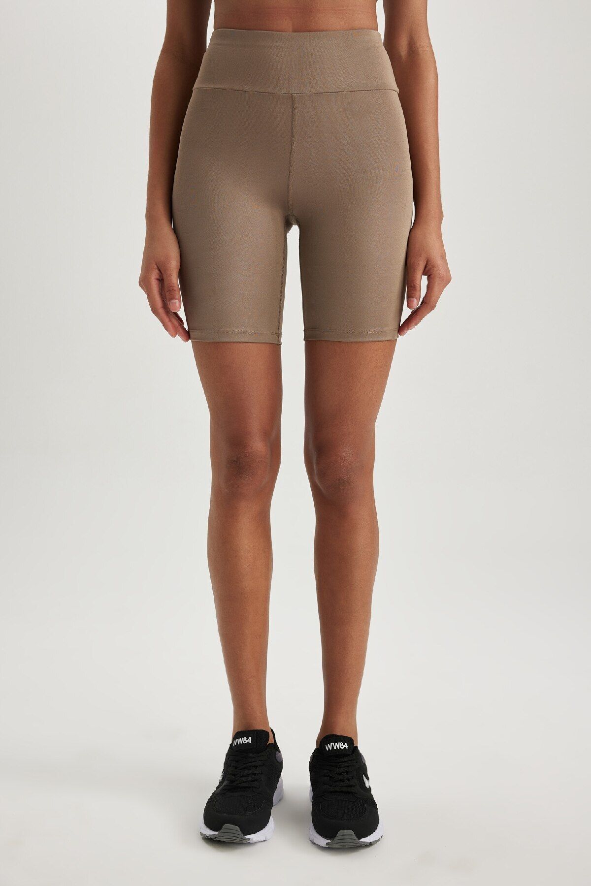DeFacto-Schwarze, flexible Sport-Leggings mit hoher Taille – Biker Z6741az23sp 5