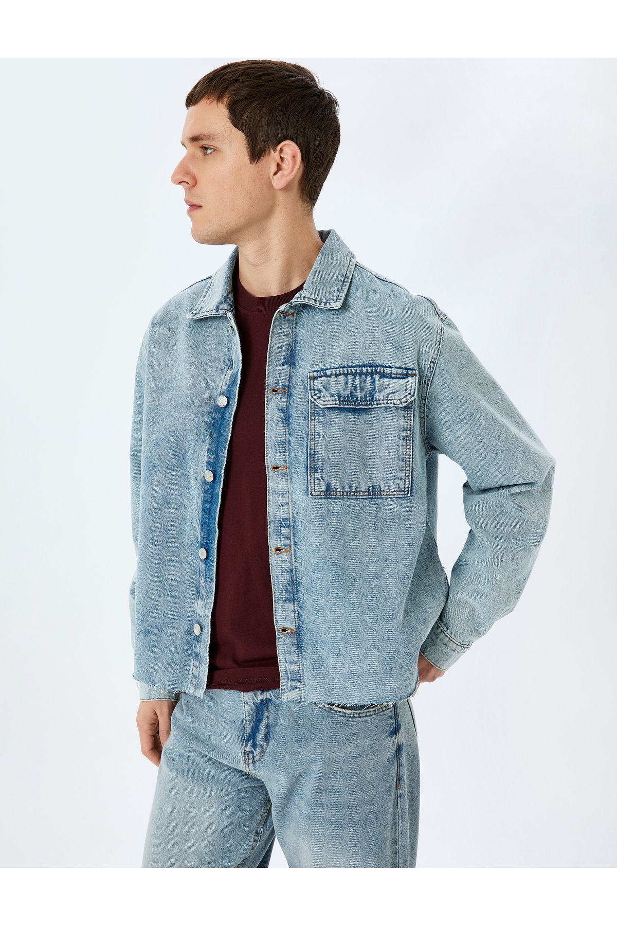 Koton Yeni Sezon Pamuklu Uzun Kollu Kapaklı Cep Detaylı Oversize Denim Ceket