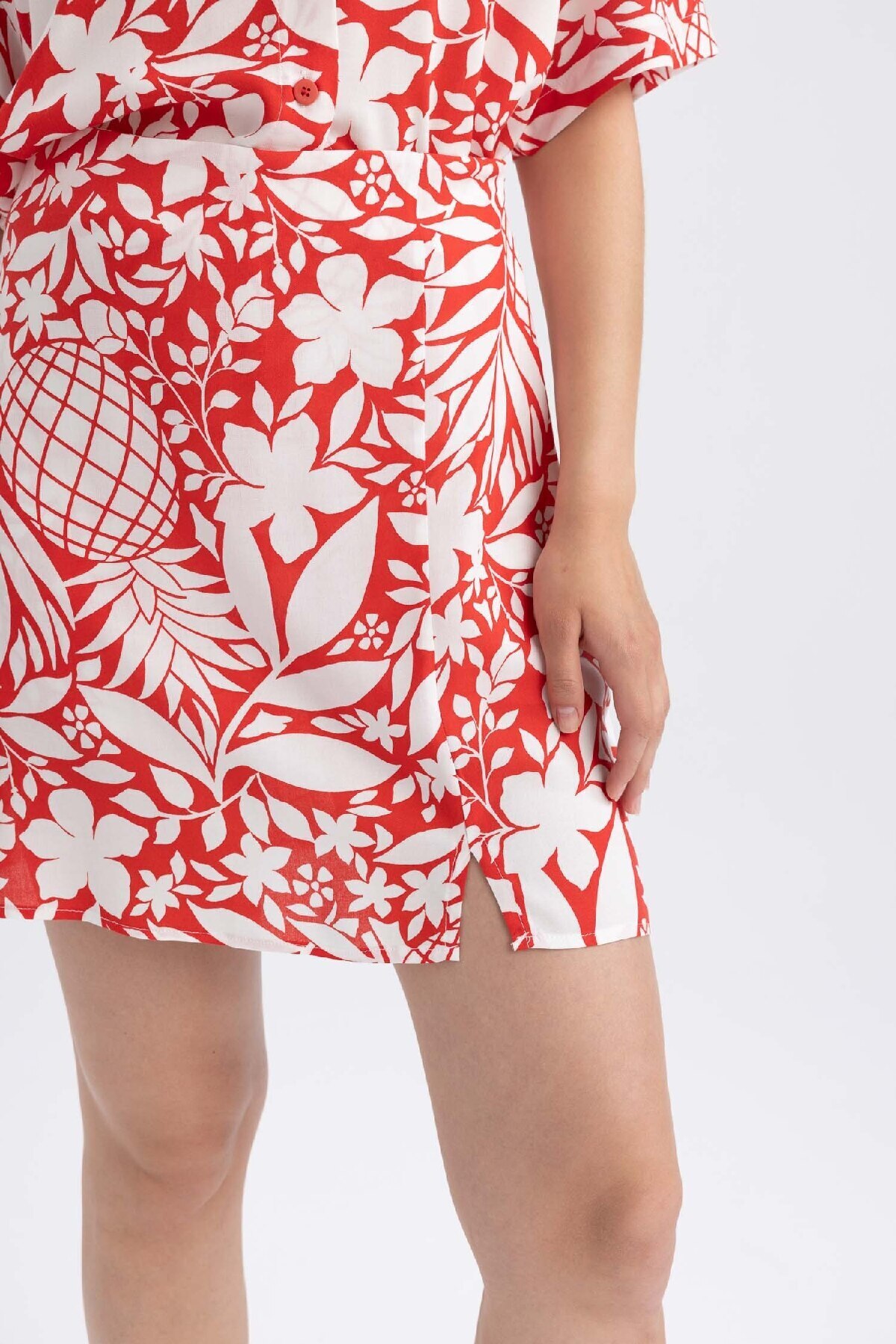 DeFacto-Tropical Patterned Mini Shorts Skirt A9140ax23sm 6