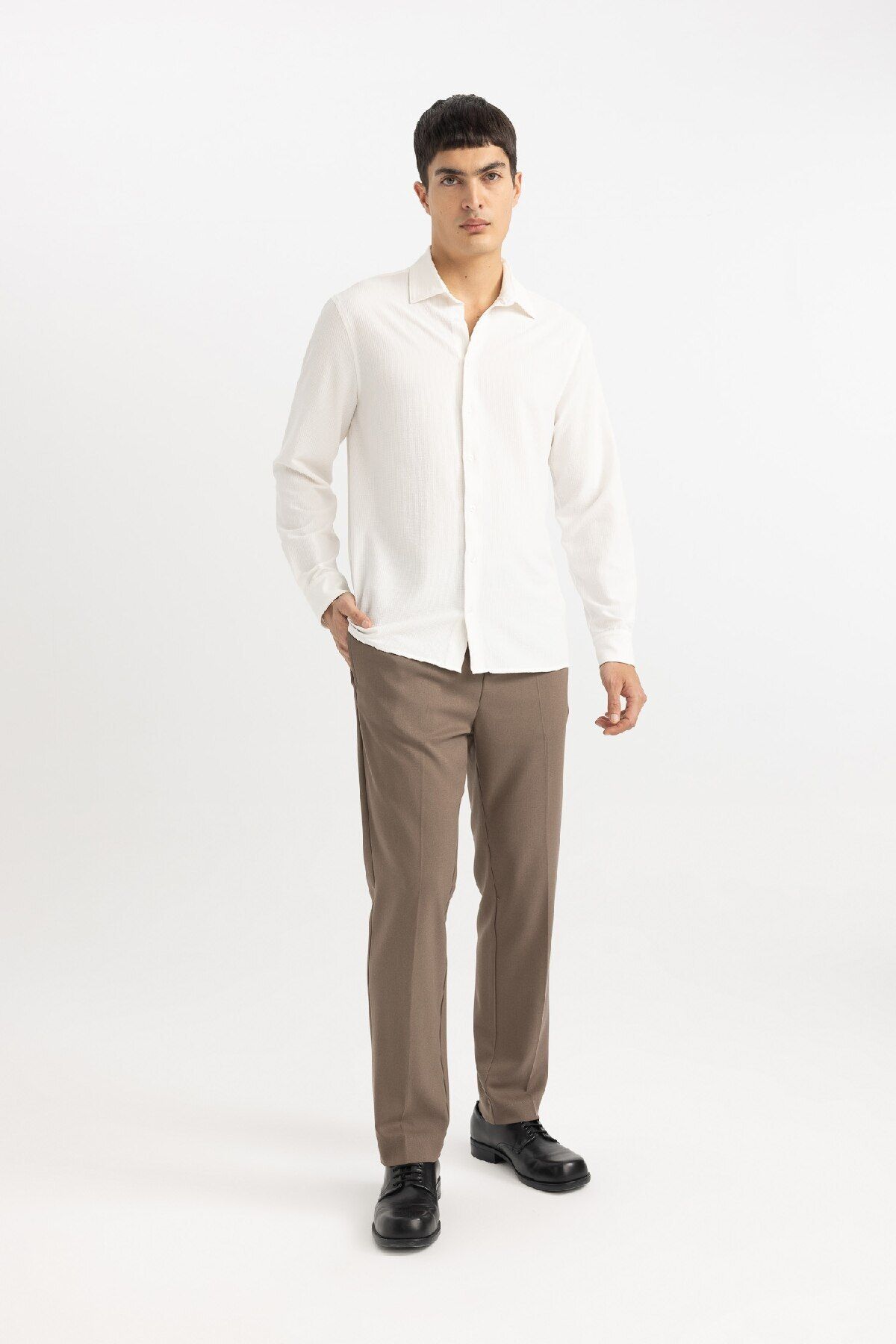 complete the look image