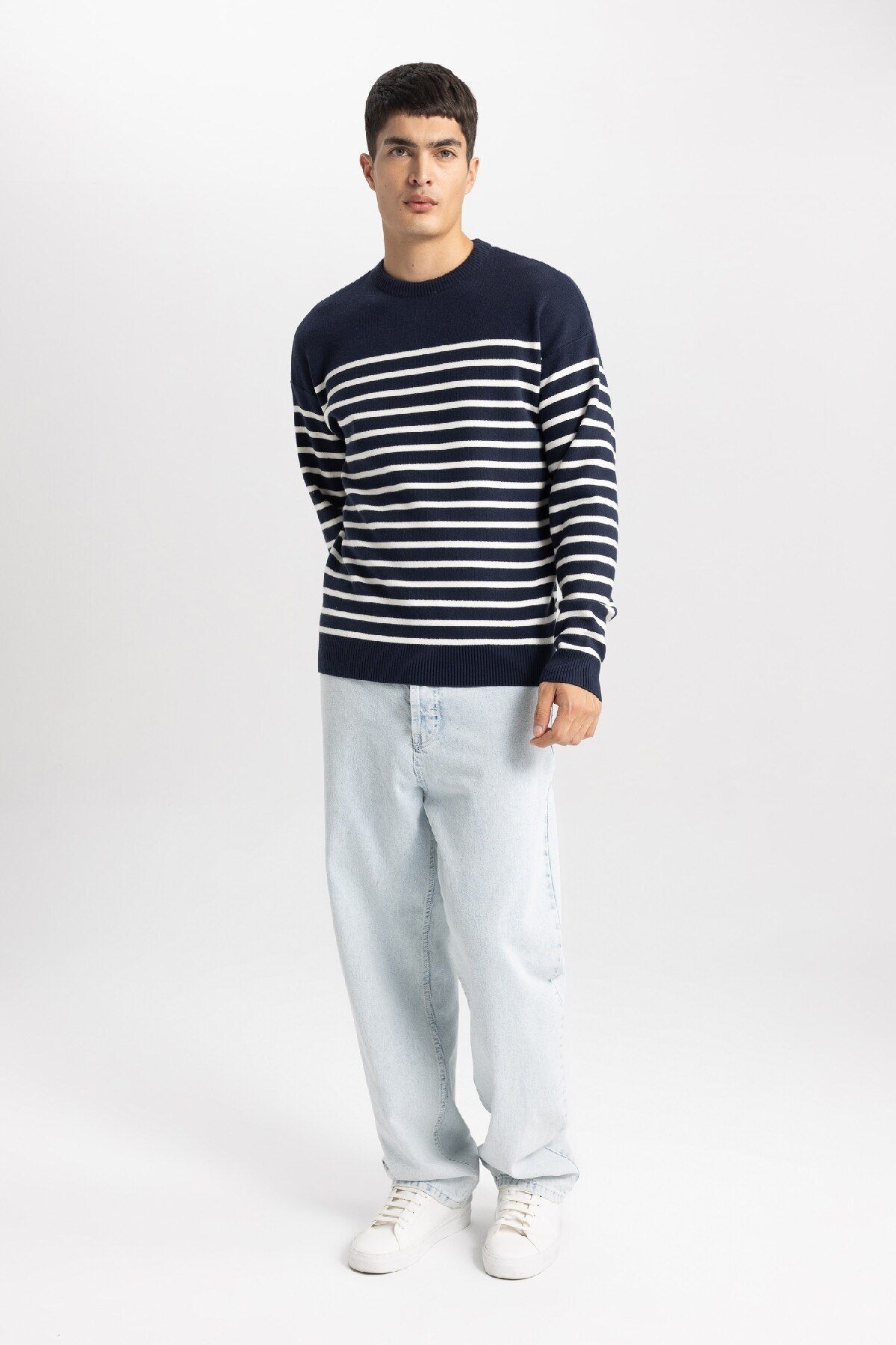 complete the look image