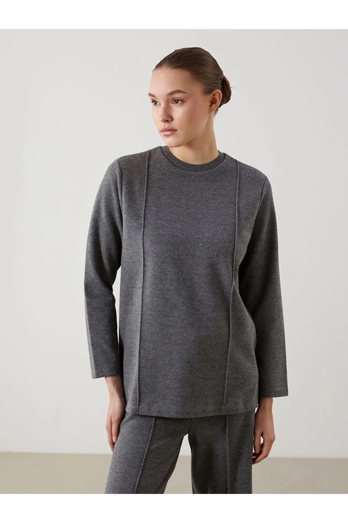 LC Waikiki-سترة نسائية برقبة دائرية من LCW Modest Anthracite 1