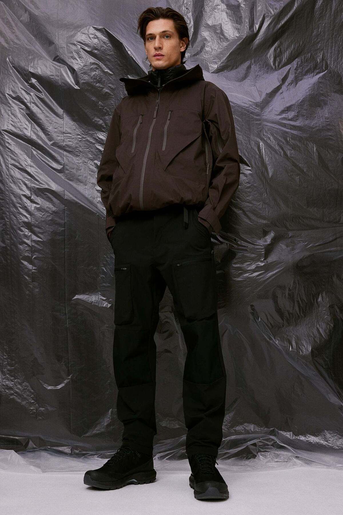 H&M-Regular Fit Lightweight shell jacket in StormMove™ 7