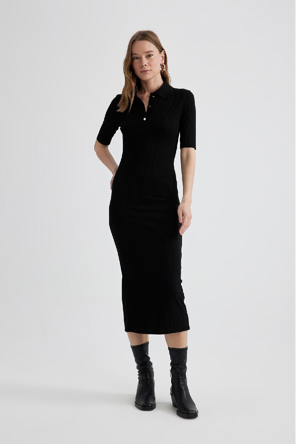 Bodycon Vücuda Oturan Basic Düz Düğmeli Polo Yaka Fitilli Kaşkorse Yarım Kollu Midi Siyah Elbise C28