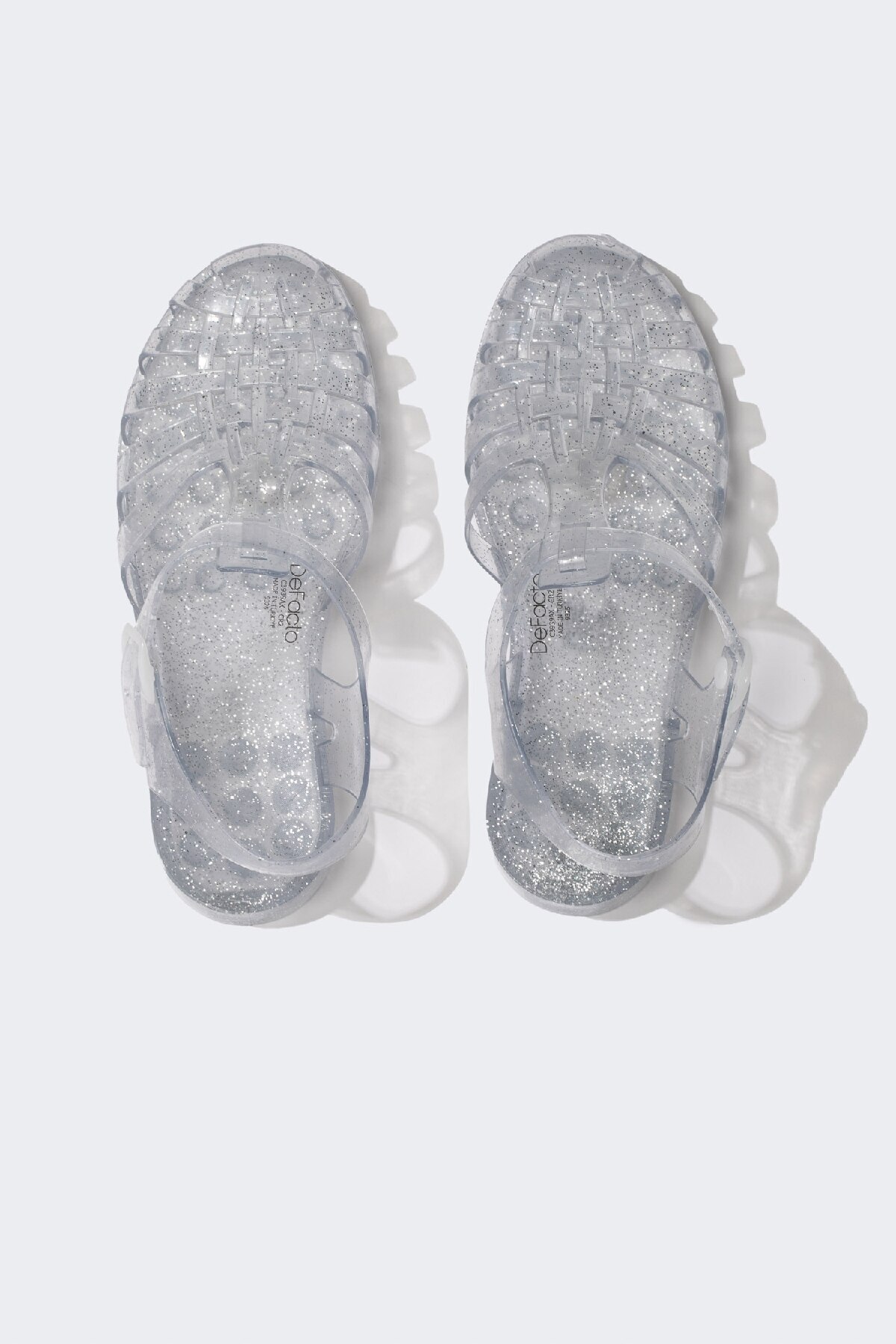 DeFacto-Damensandalen mit flacher Sohle, Modell C3939AX24HS 6