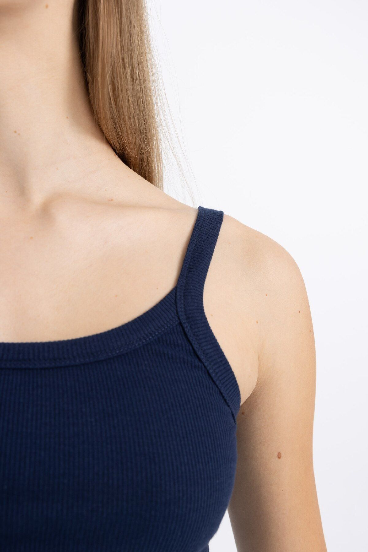 DeFacto-Coool Fitted Corded Camisole Basic Athlete B0563Ax24Sm 3