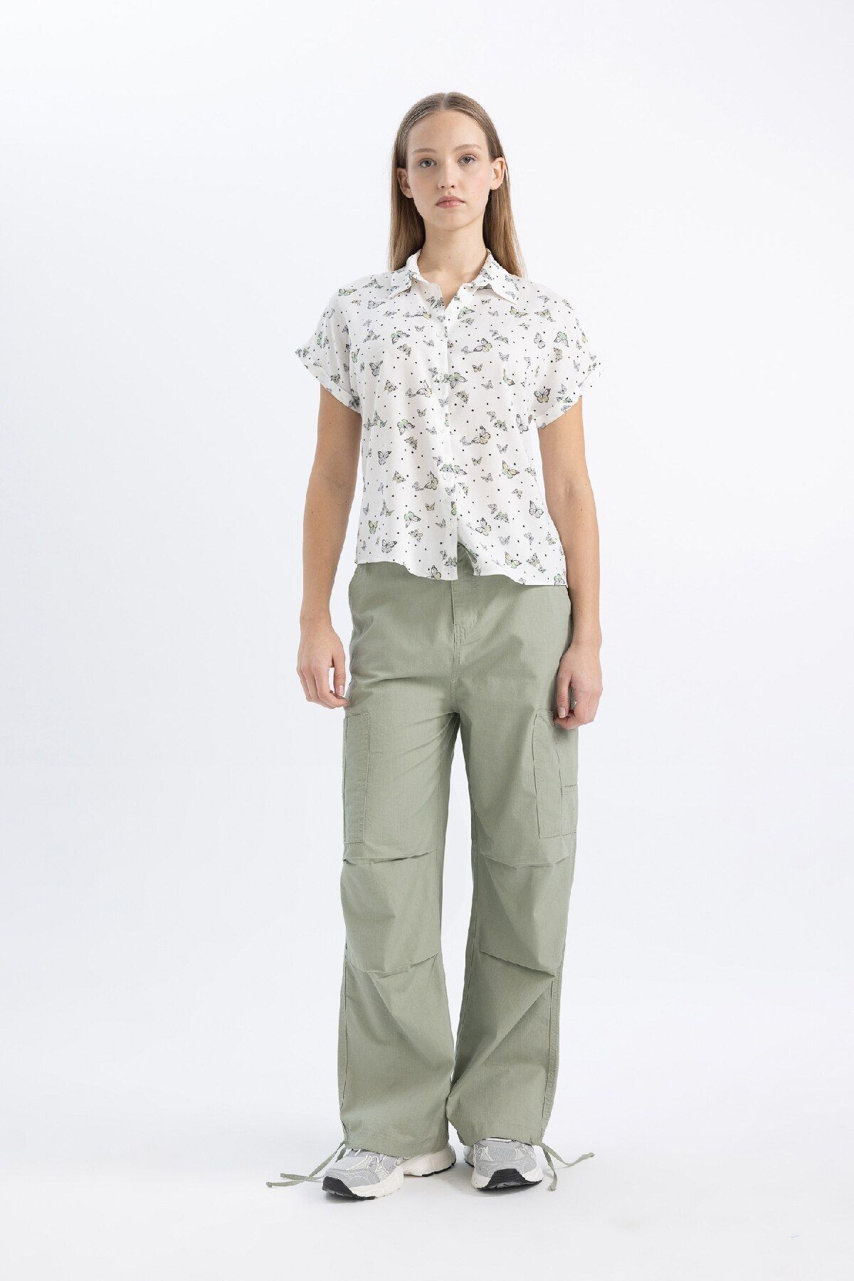 complete the look image