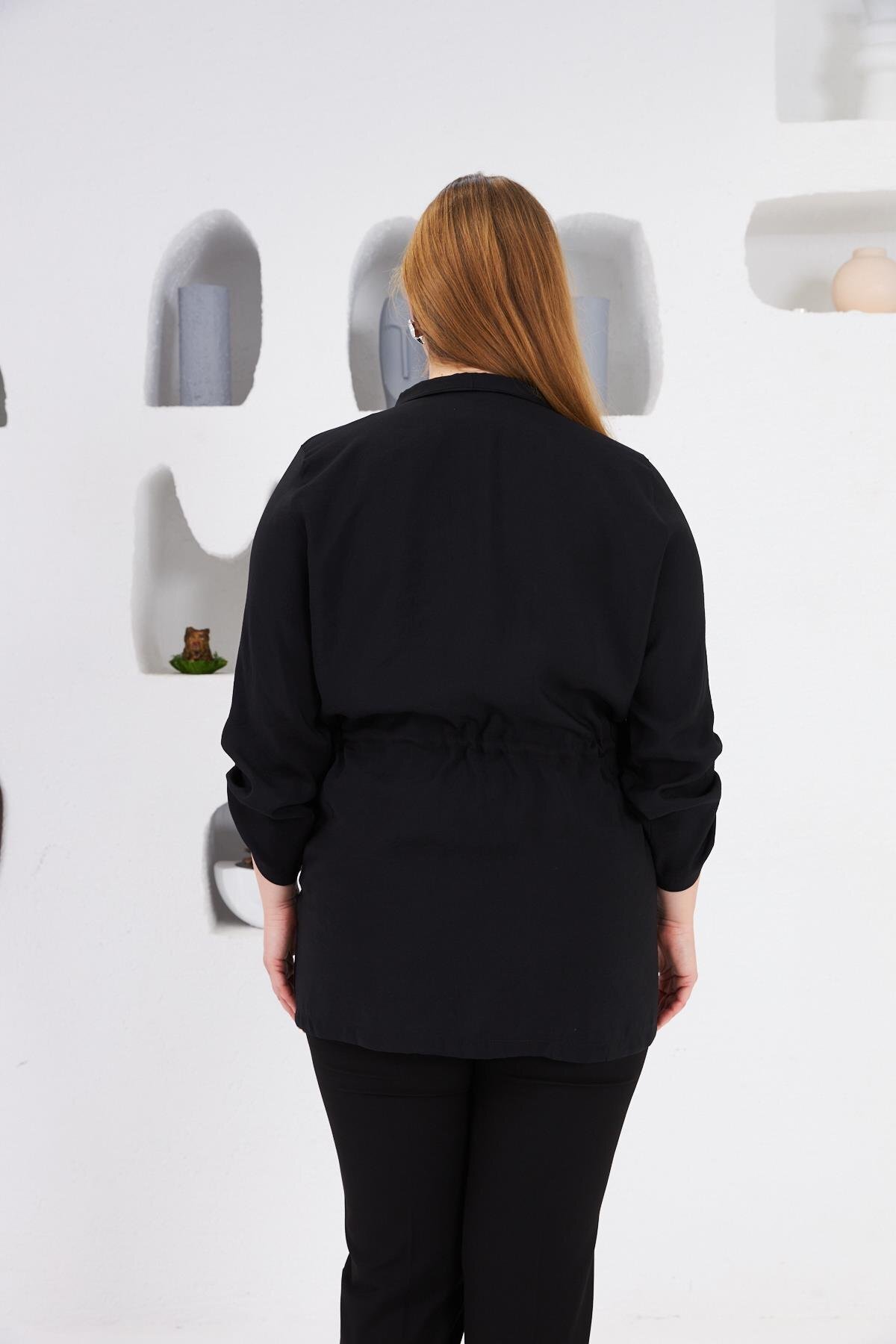RMG-Oversized Jacket - Waist Lacing and Cross Pocket Identiify Regular with Thin. 6
