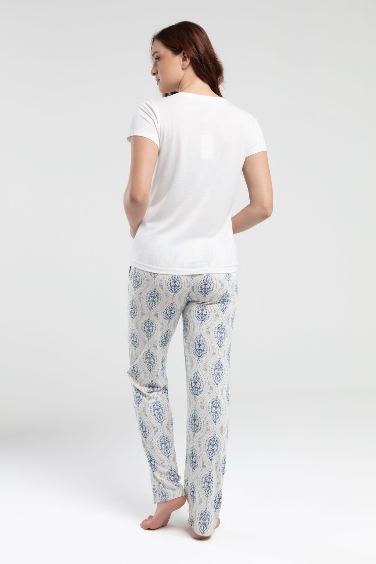 ROZELT-Women's Cream Pajama Suit R.O.3.2.Z.E.5.6..L.T. 3