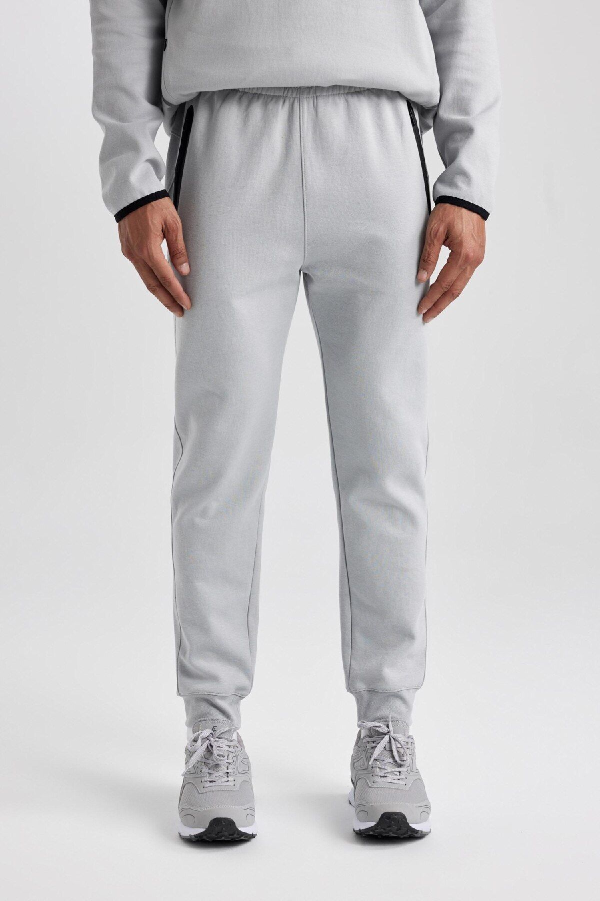 DeFacto-Flexible Elastic Jogger Sweatpants - Double Pockets, Standard Fit B4373Ax24Sp 6