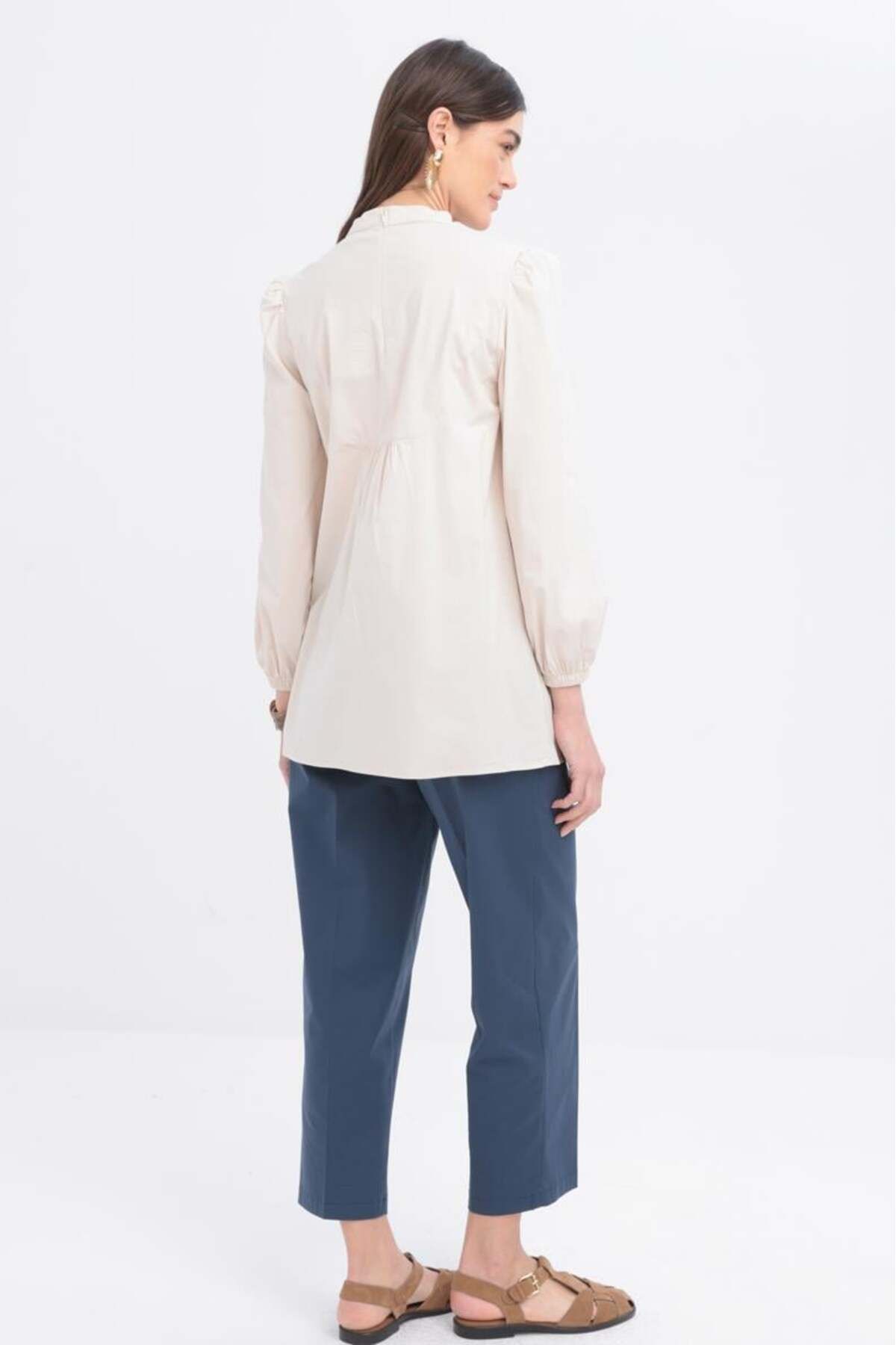 ALLDAY-Poplin Tunic with Stone-Festoon Garnish and Elasticized Sleeves 4