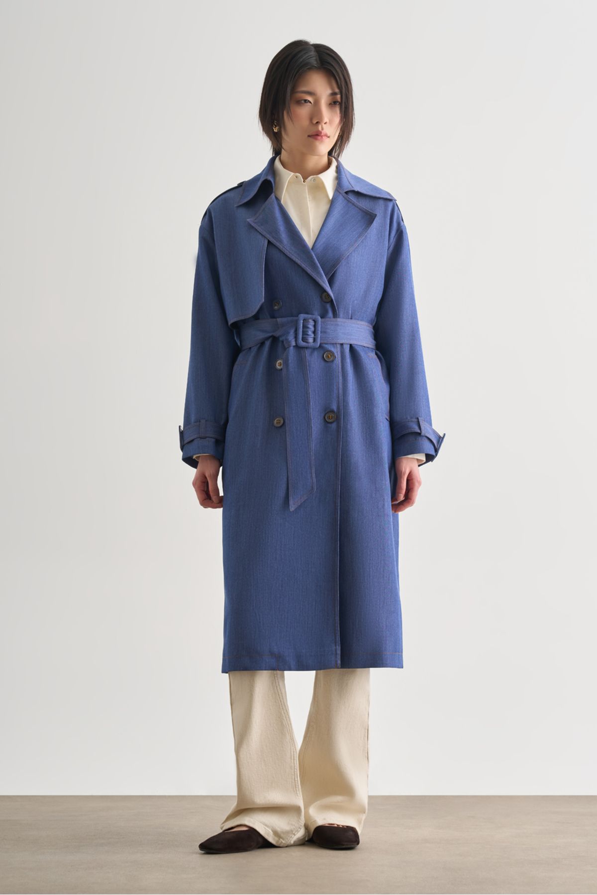 Mizalle-Denim Textured Long Indigo Blue Trench Coat 1