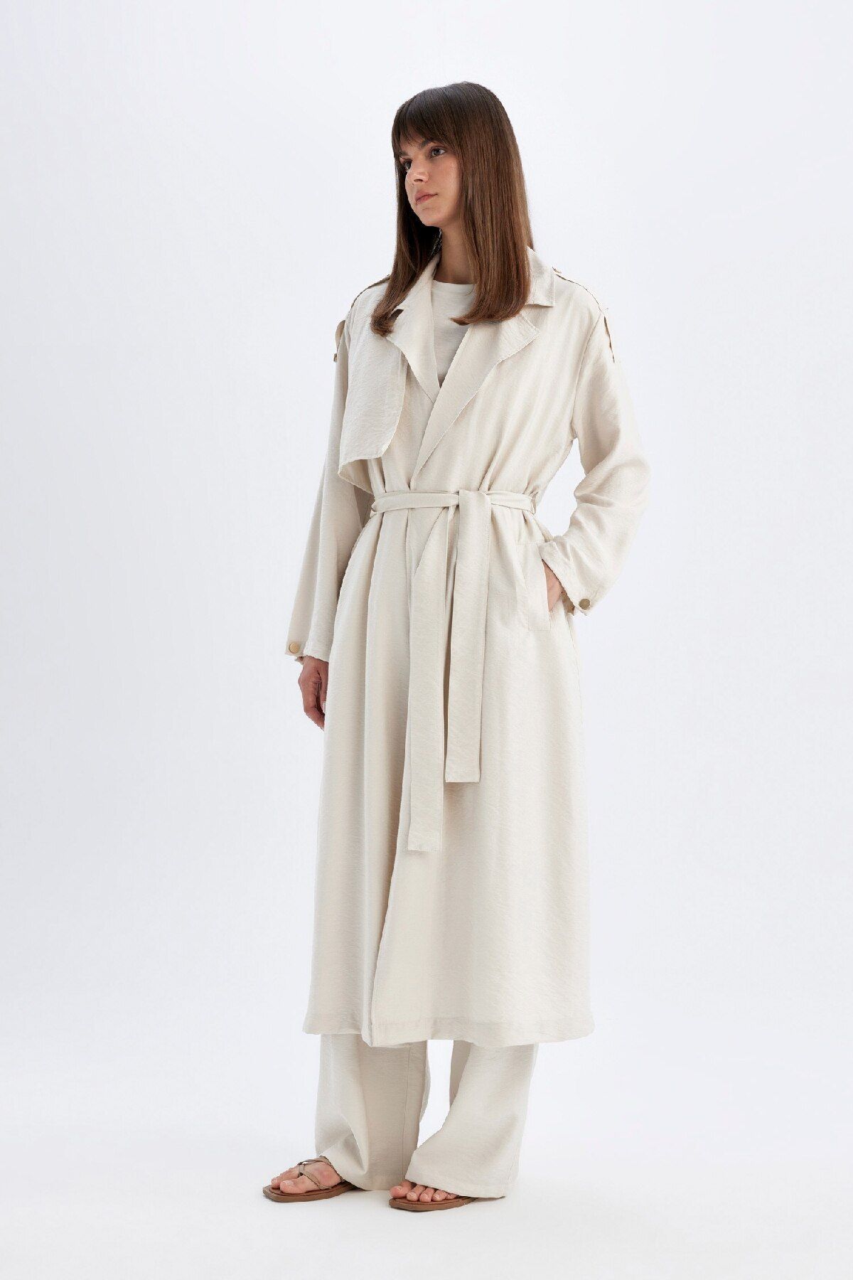 DeFacto-Saisonaler langer, übergroßer Trenchcoat – zweireihiger Verschluss mit Taschen und Gürtel C4344ax24sm 3
