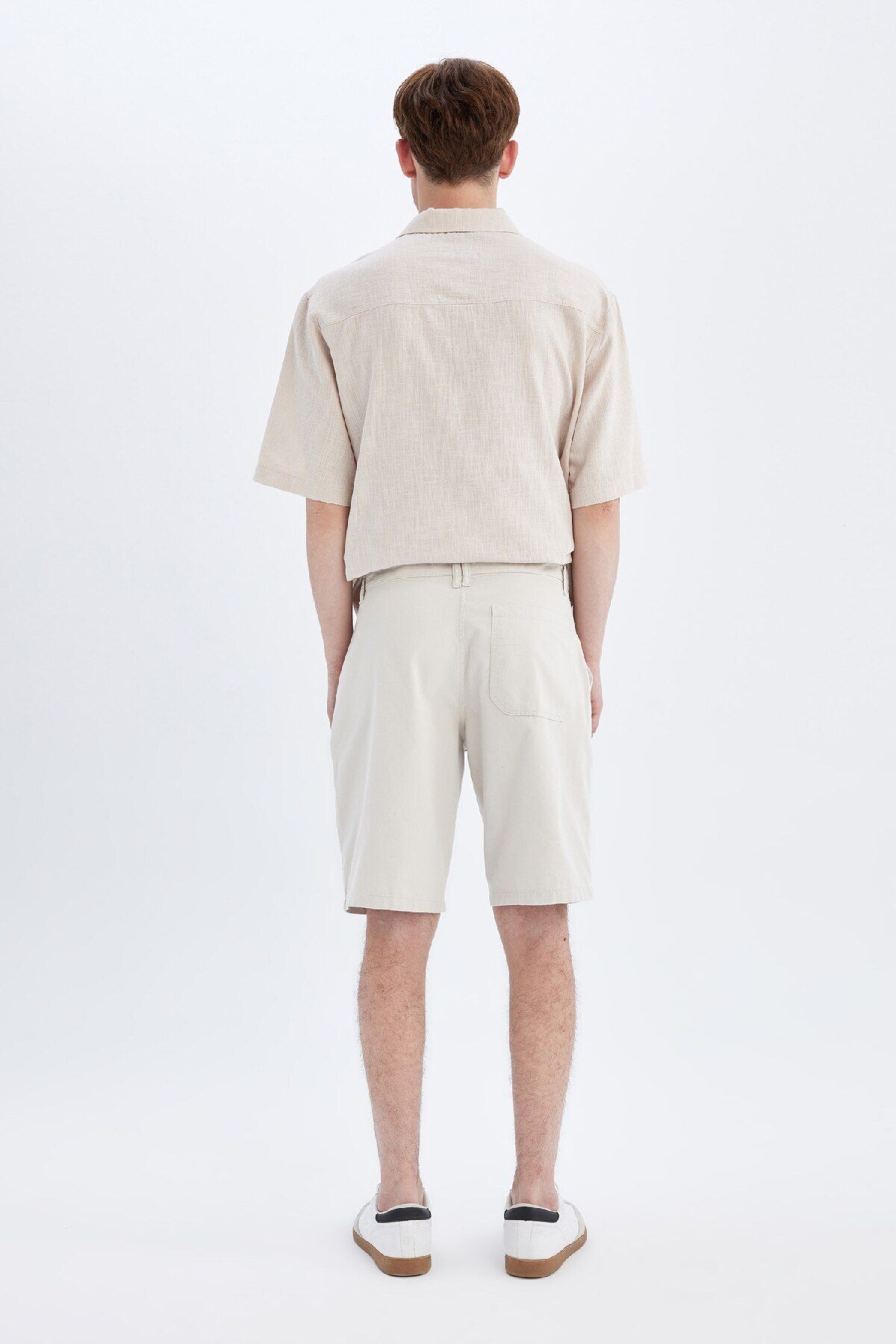 DeFacto-100 % Baumwolle, reguläre Passform, gerader Bein, Gabardine-Bermudashorts C5397AX24SM 4