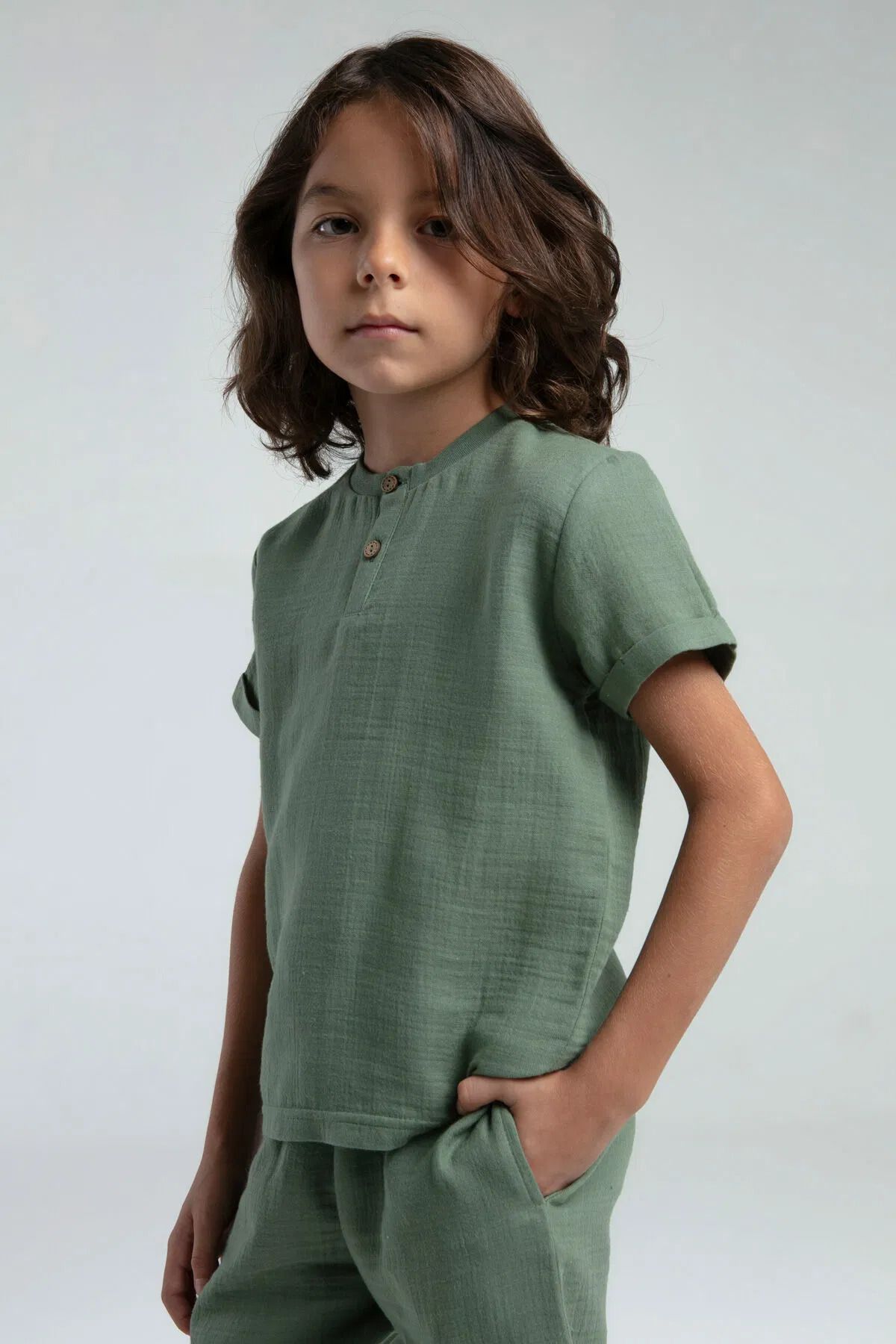 Rolypoly-Boy 2-8 Years Old Green Muslin Shorts Suit with 2 Pieces 2