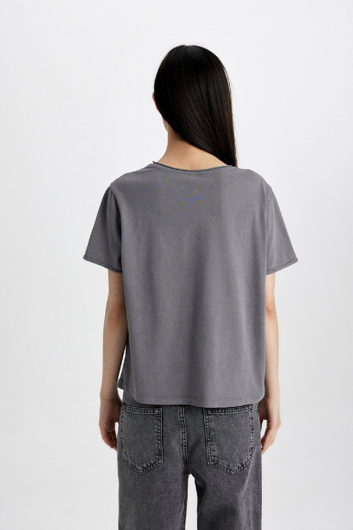 DeFacto-Tričko Regular Fit Crew Neck z česané bavlny s krátkým rukávem C6197ax24sm 7
