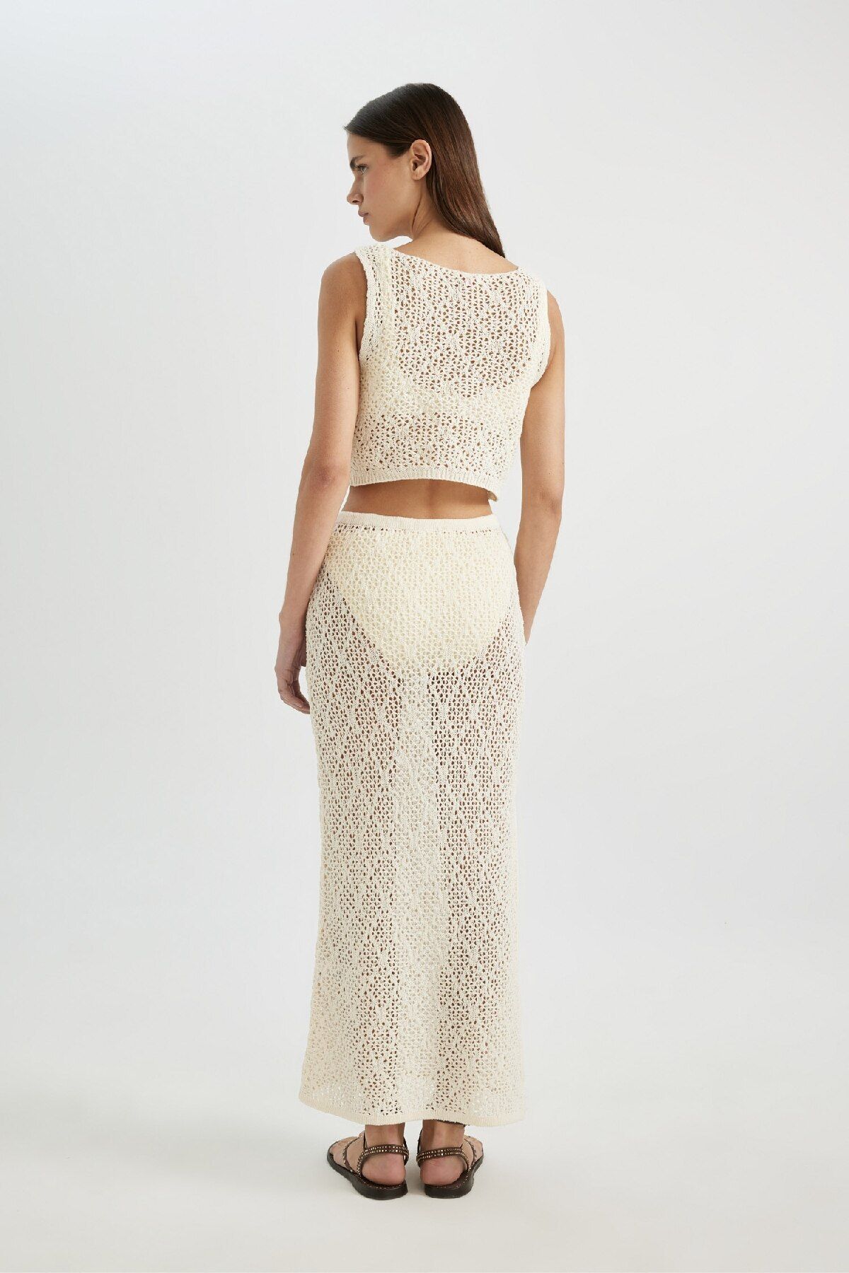 DeFacto-Strickwaren mit normaler Passform – durchbrochener Maxi-Strandrock, Modell „In Love“. 7