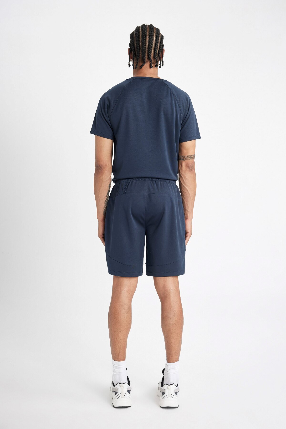 DeFacto-Slim-Fit-Sportshorts mit schmaler Passform – kurzes Bein B4737ax24au 7