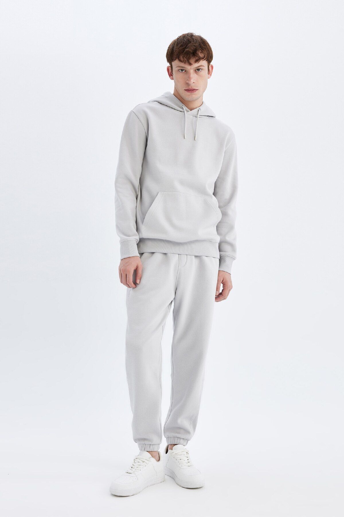 complete the look image