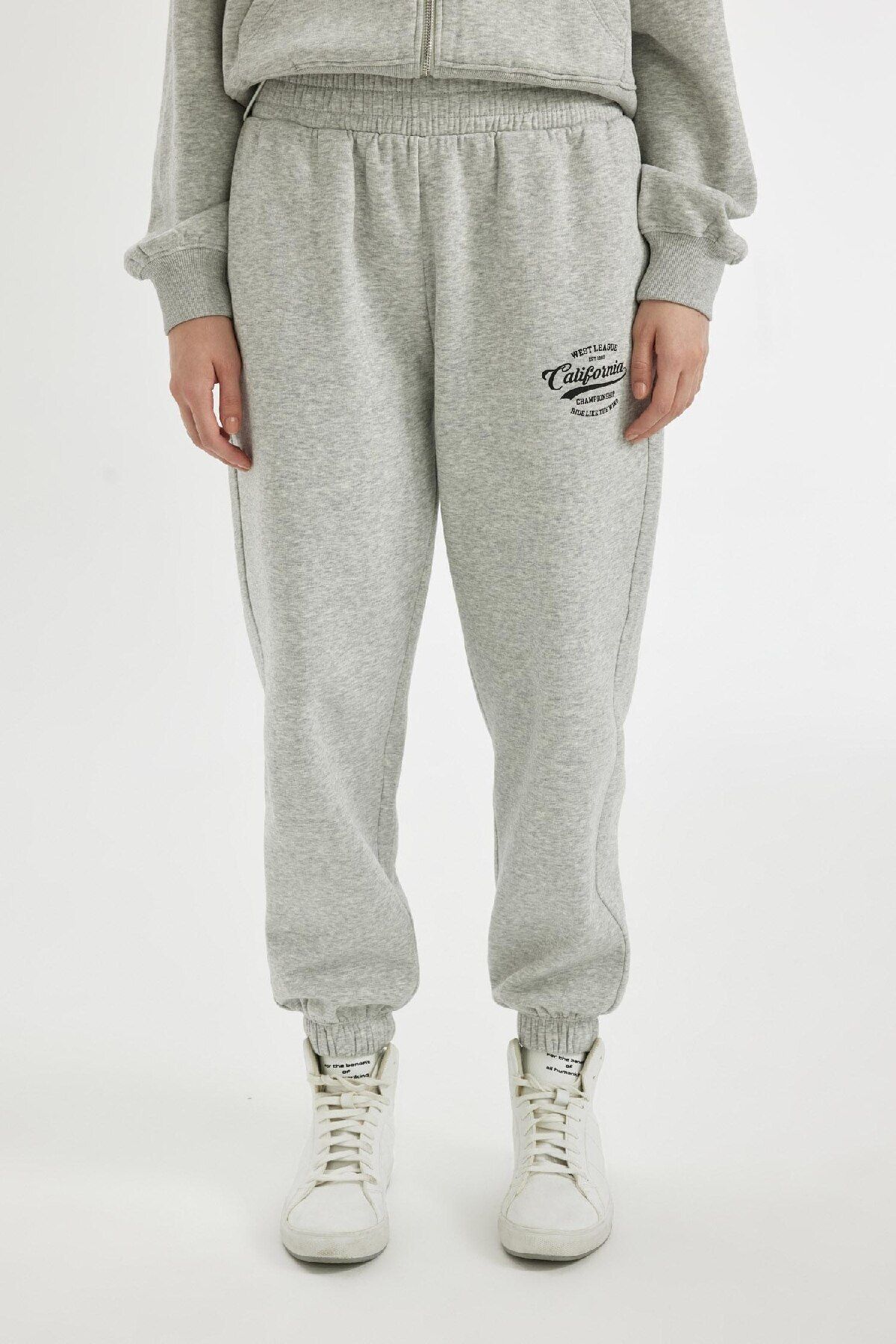 DeFacto-Printed Jogger Sweatpants - Basic with Elastic Waist and Pockets 25K801T01063 8
