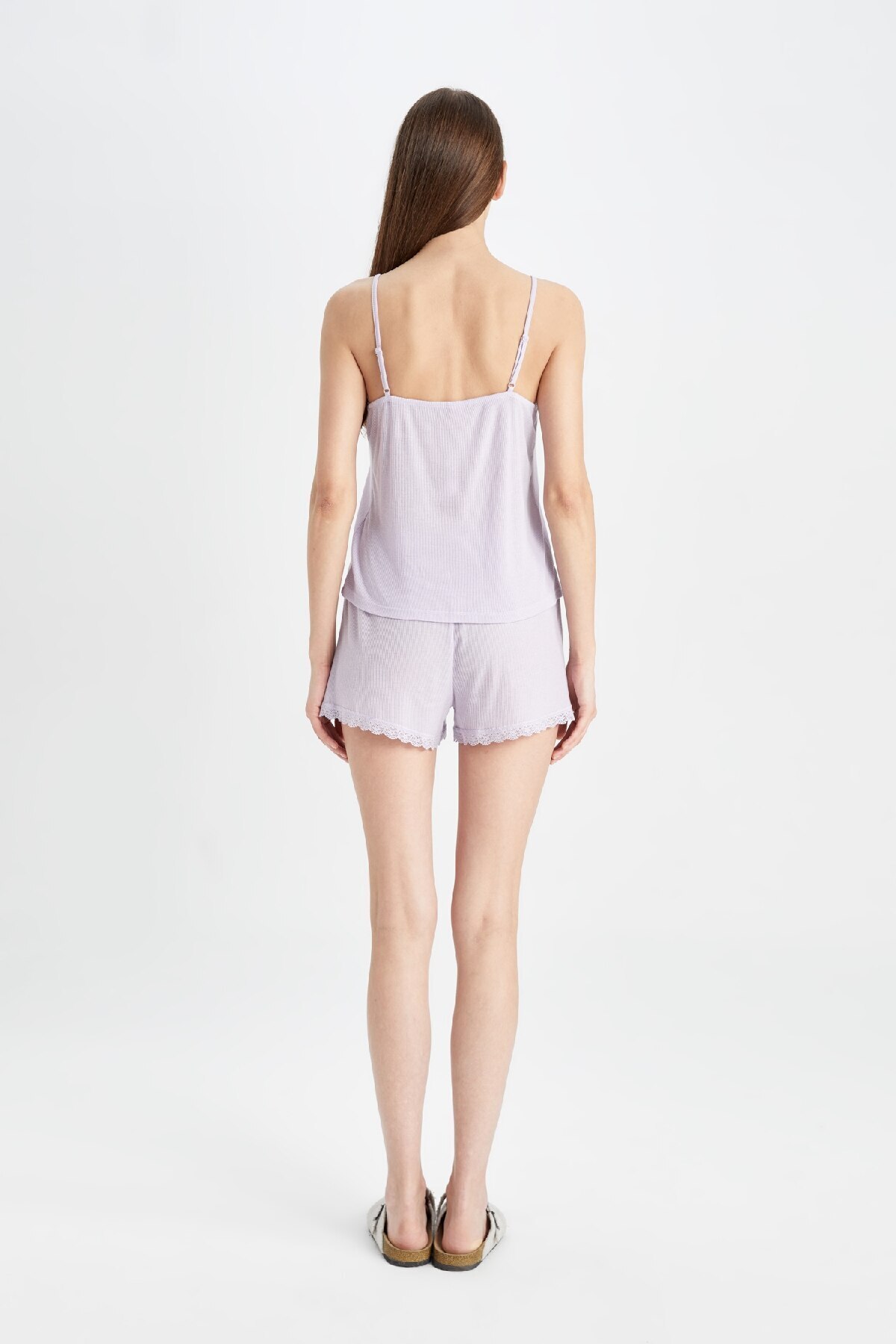 DeFacto-Fall in Love geripptes Pyjama-Set mit Hosenträger-Shorts C7996AX24HS 6