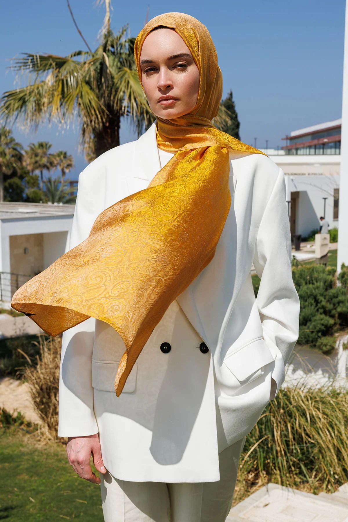 Mooncorn-Moren Pattern Shine Line Shawl Mink-Mustard 3