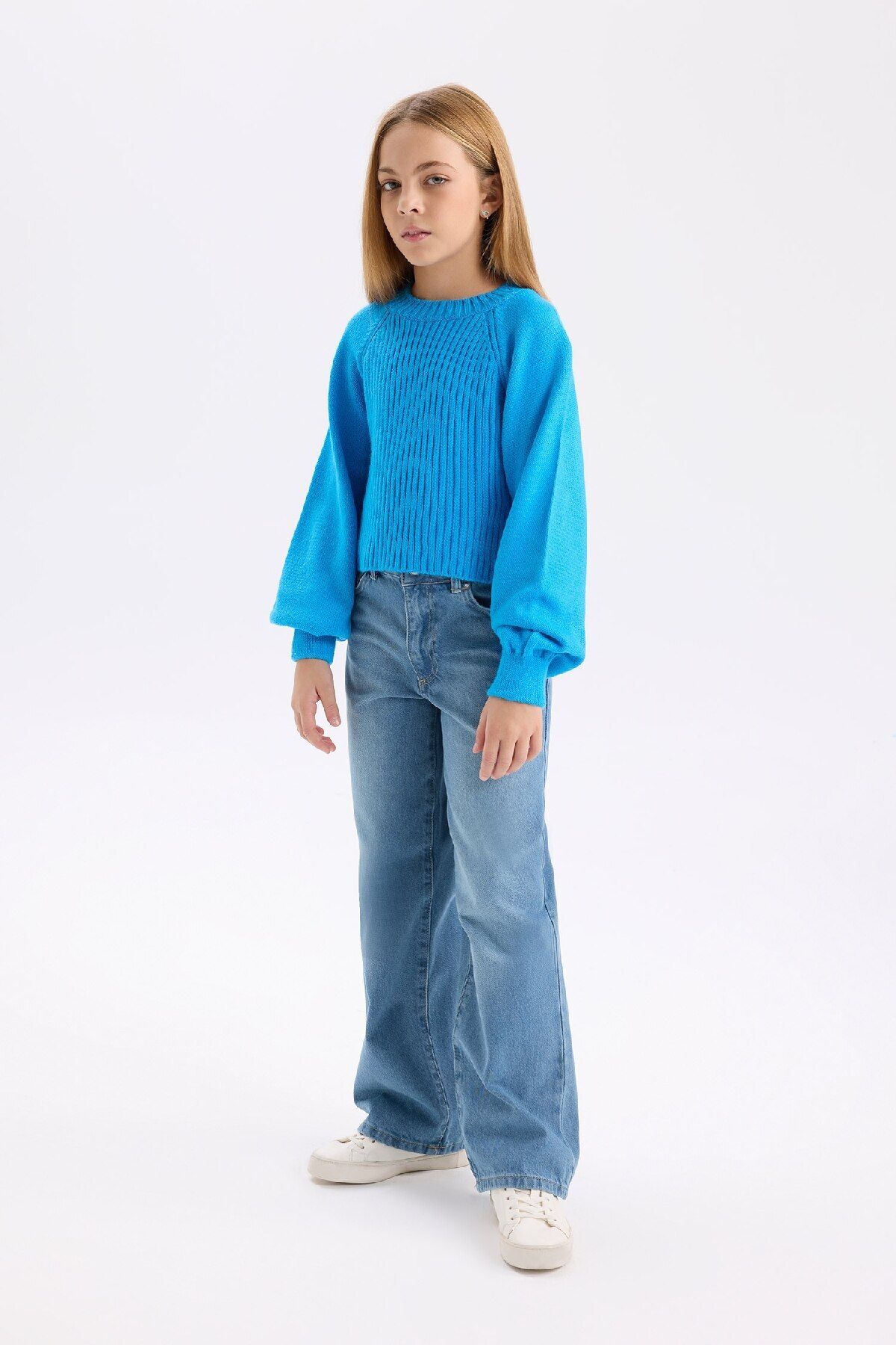 complete the look image