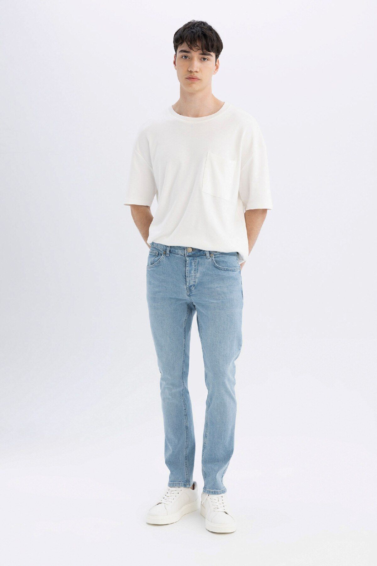 DeFacto-Pedro Slim Fit Jeans - Normale Leibhöhe, schmales Bein D2209AX24SM 4