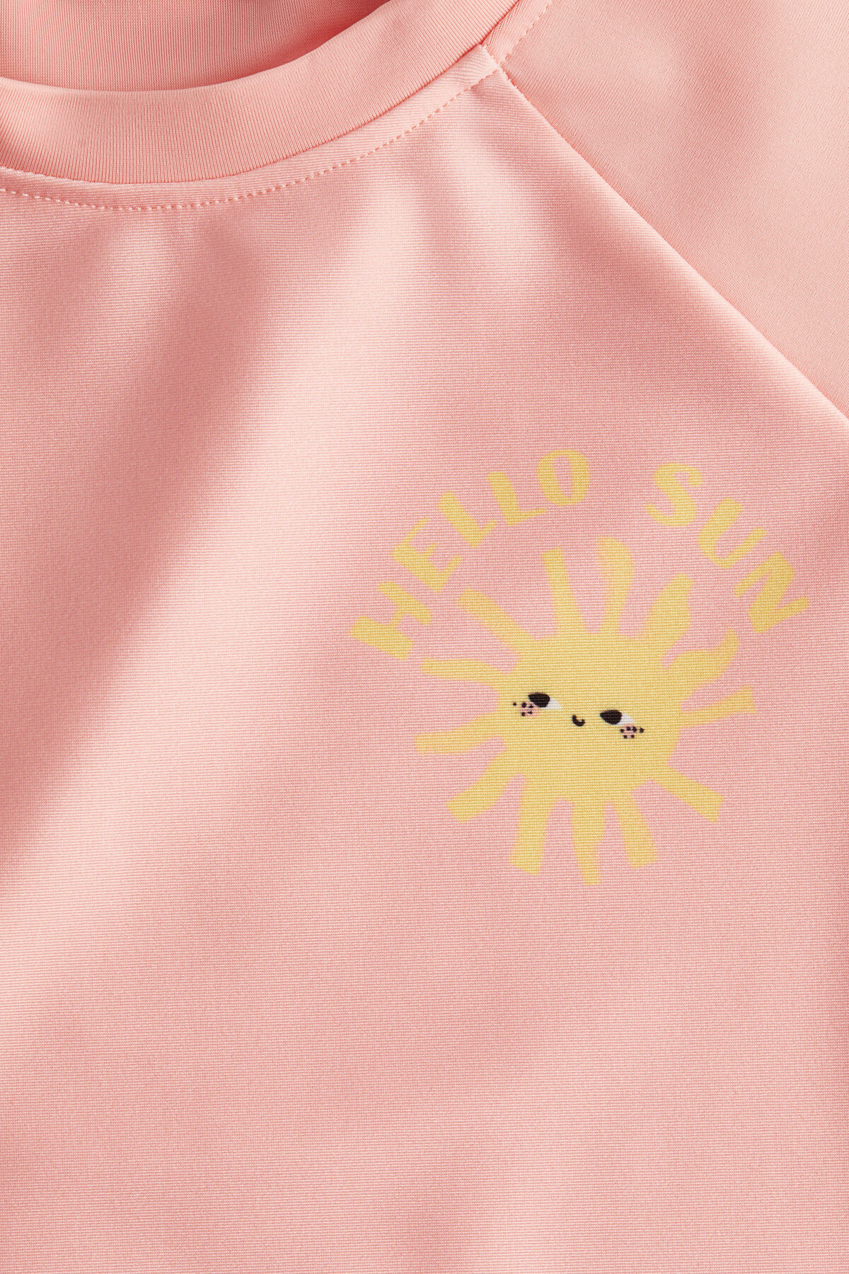 H&M UPF 50 Motif Detaylı Mayo Üstü fotoğrafı 2 (önizleme)