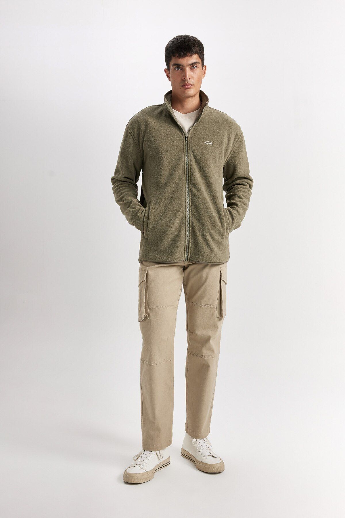 complete the look image