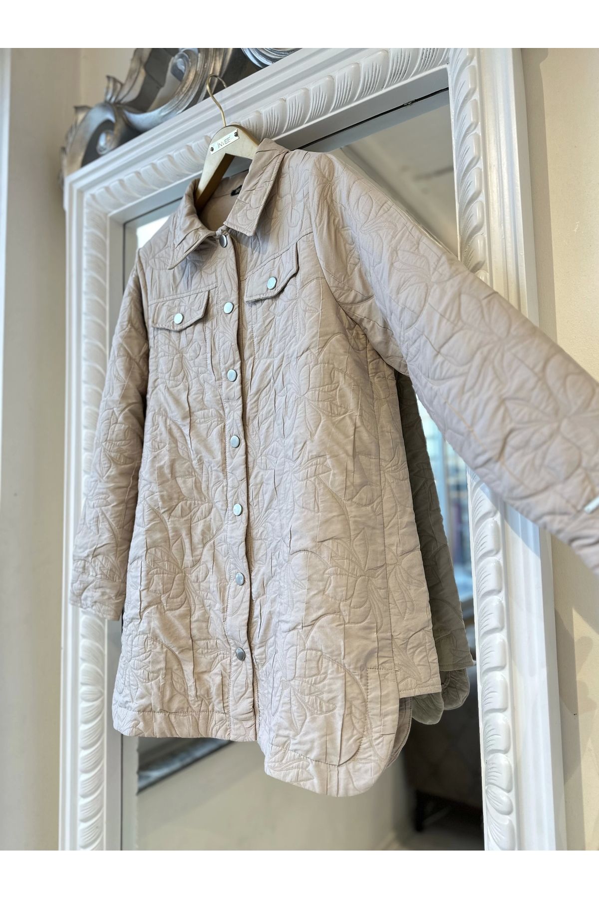 Invee-Invee 6827 Patterned Quilted Jacket - Cream 3