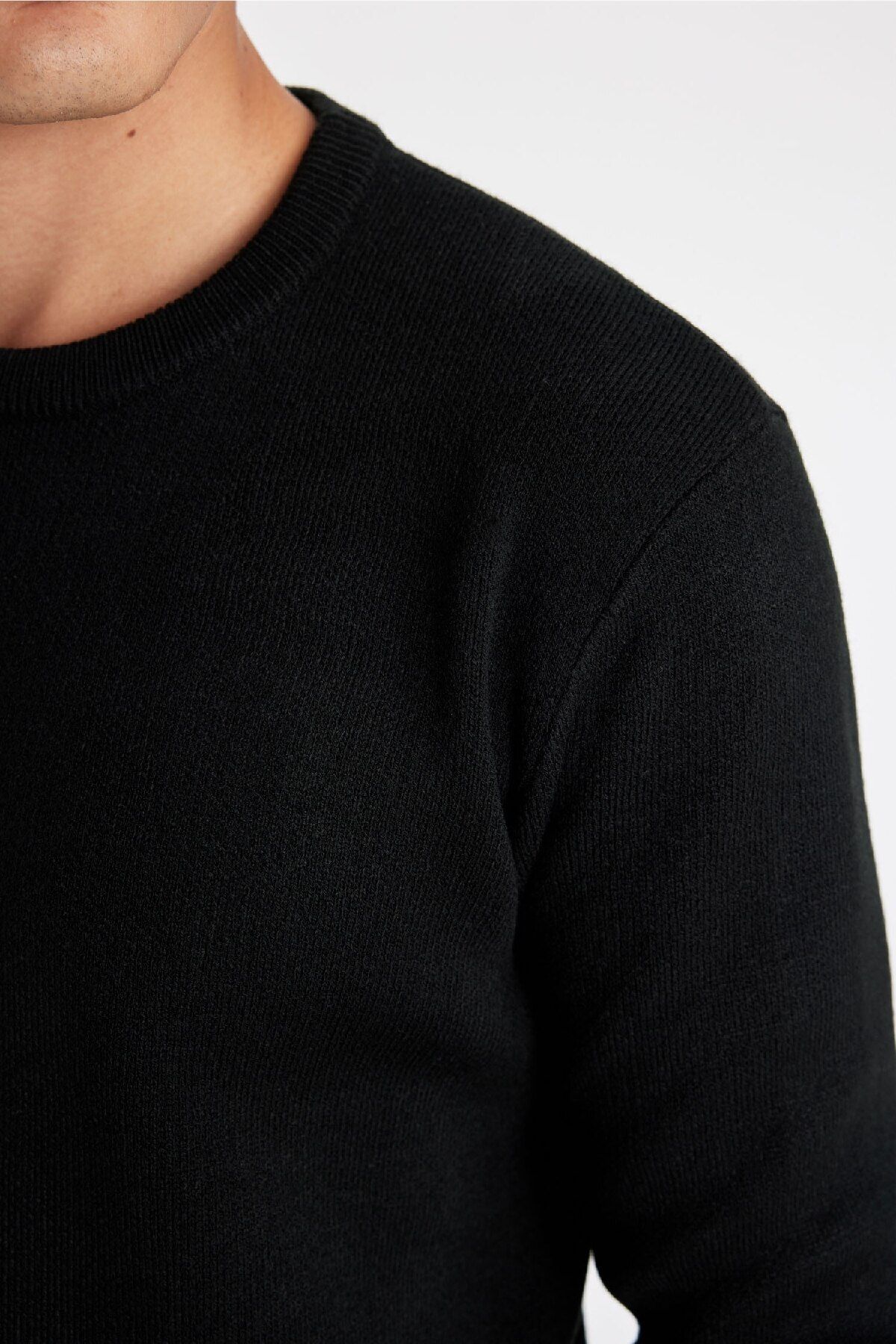 DeFacto-Standard Fit Normal Cut Crew Neck Basic Plain Knitwear Sweater D1967Ax24Au 5