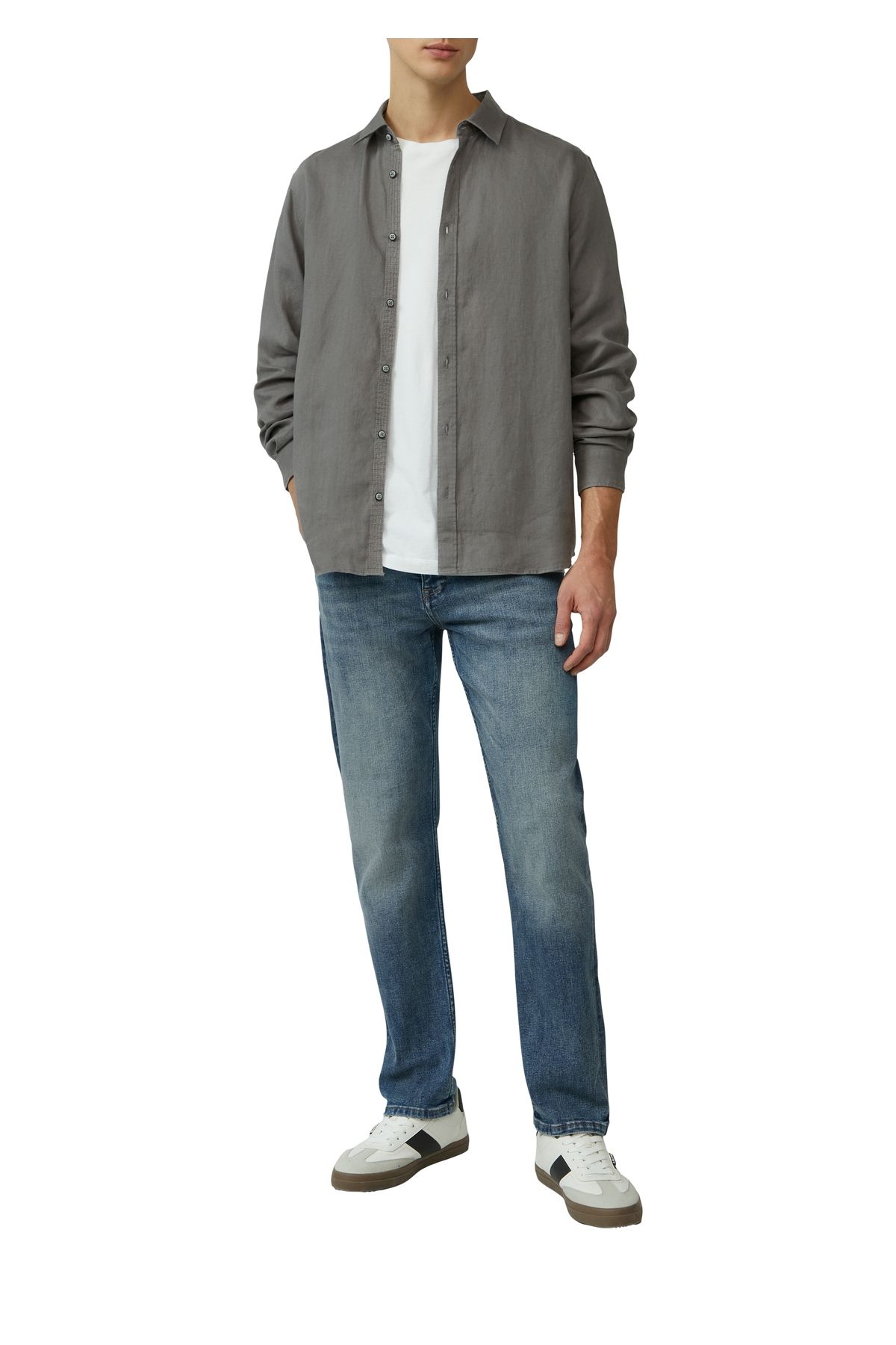 complete the look image