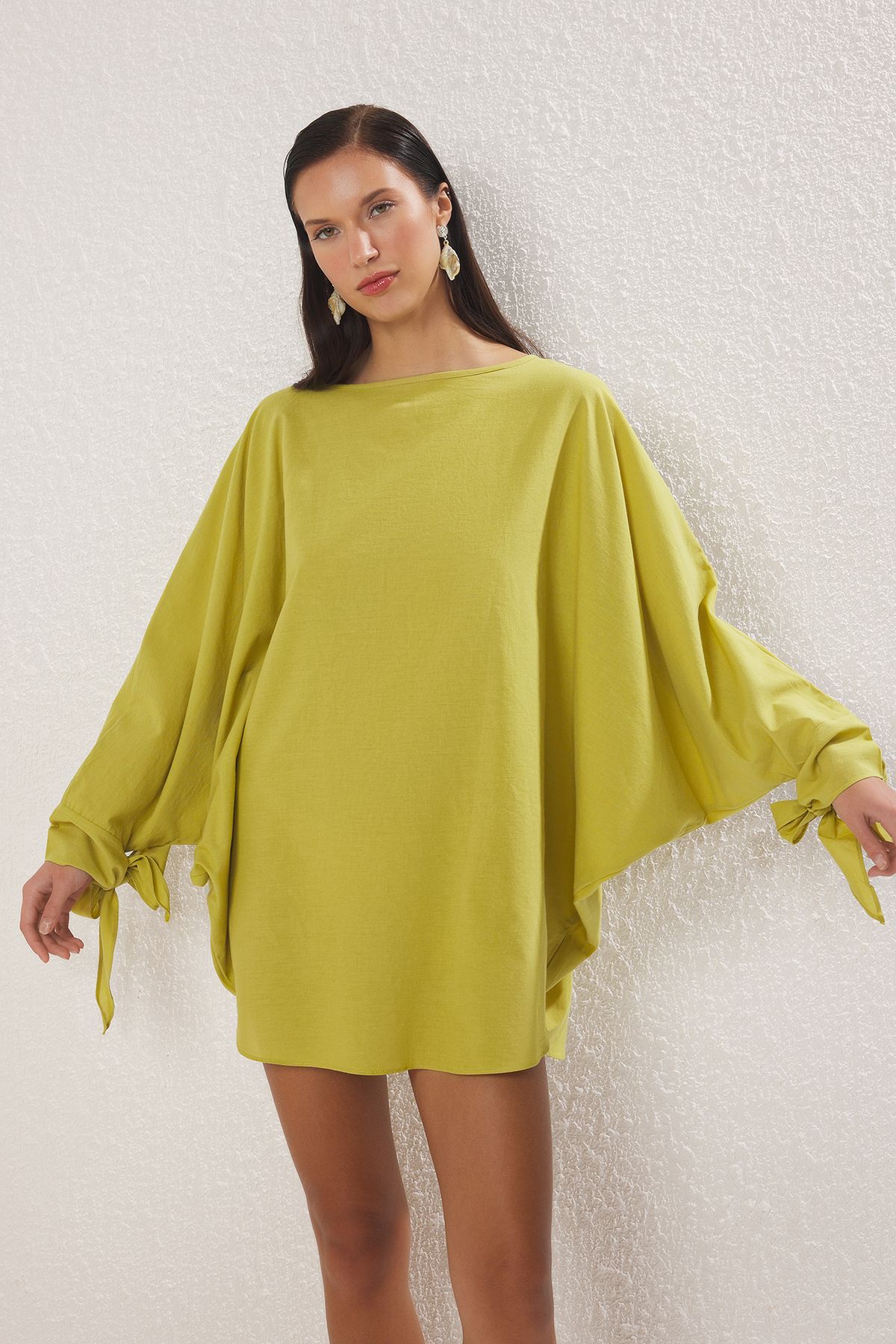 Trendyol Collection Sukienka Plażowa Mini Tkana Krawat Olejowo-zielona , Wykonana Z 100% Bawełny Kobieta - Standard