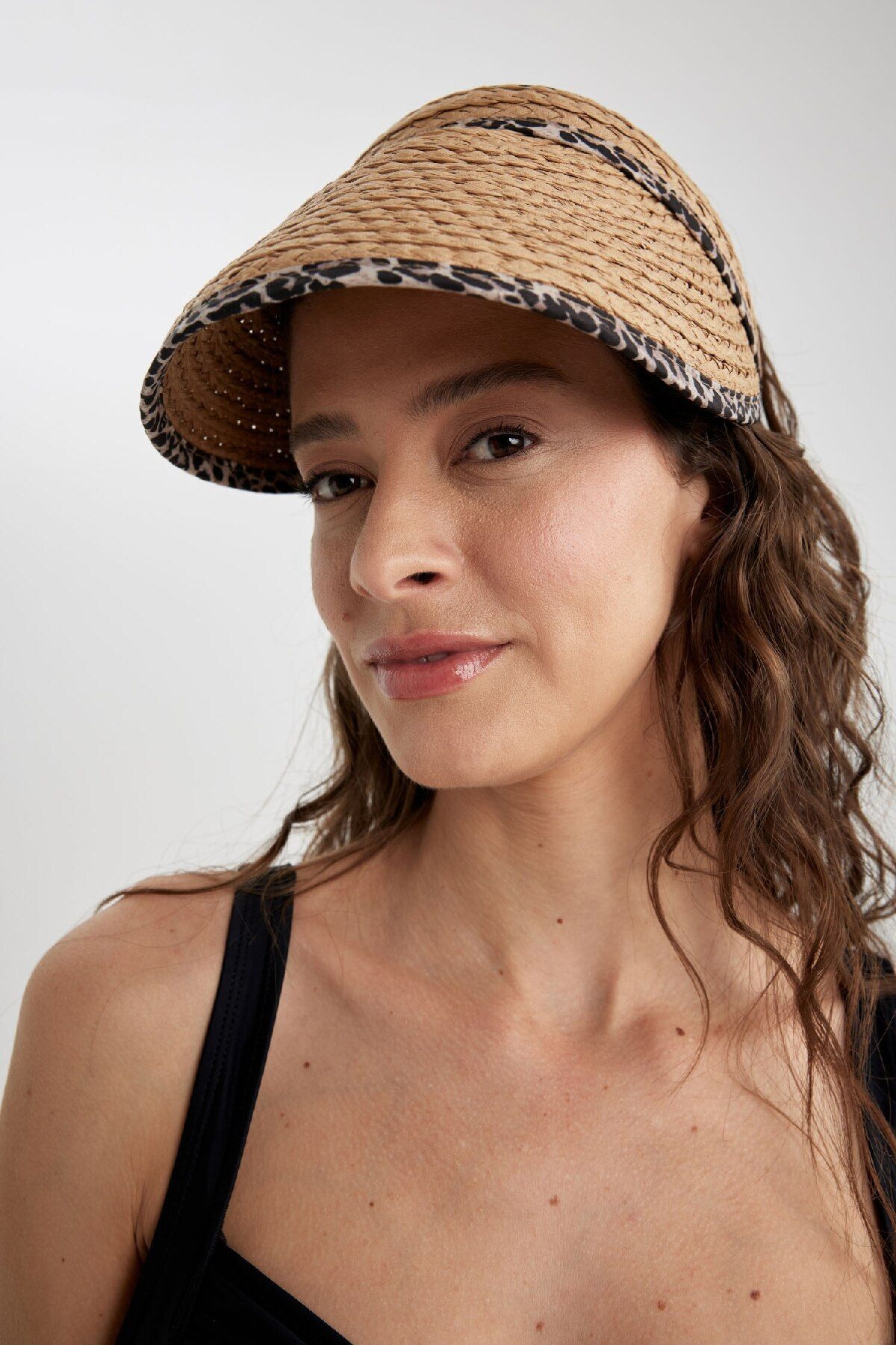 DeFacto-Damen-Strohhut mit Leopardenmuster – T8445AZ24SM 1
