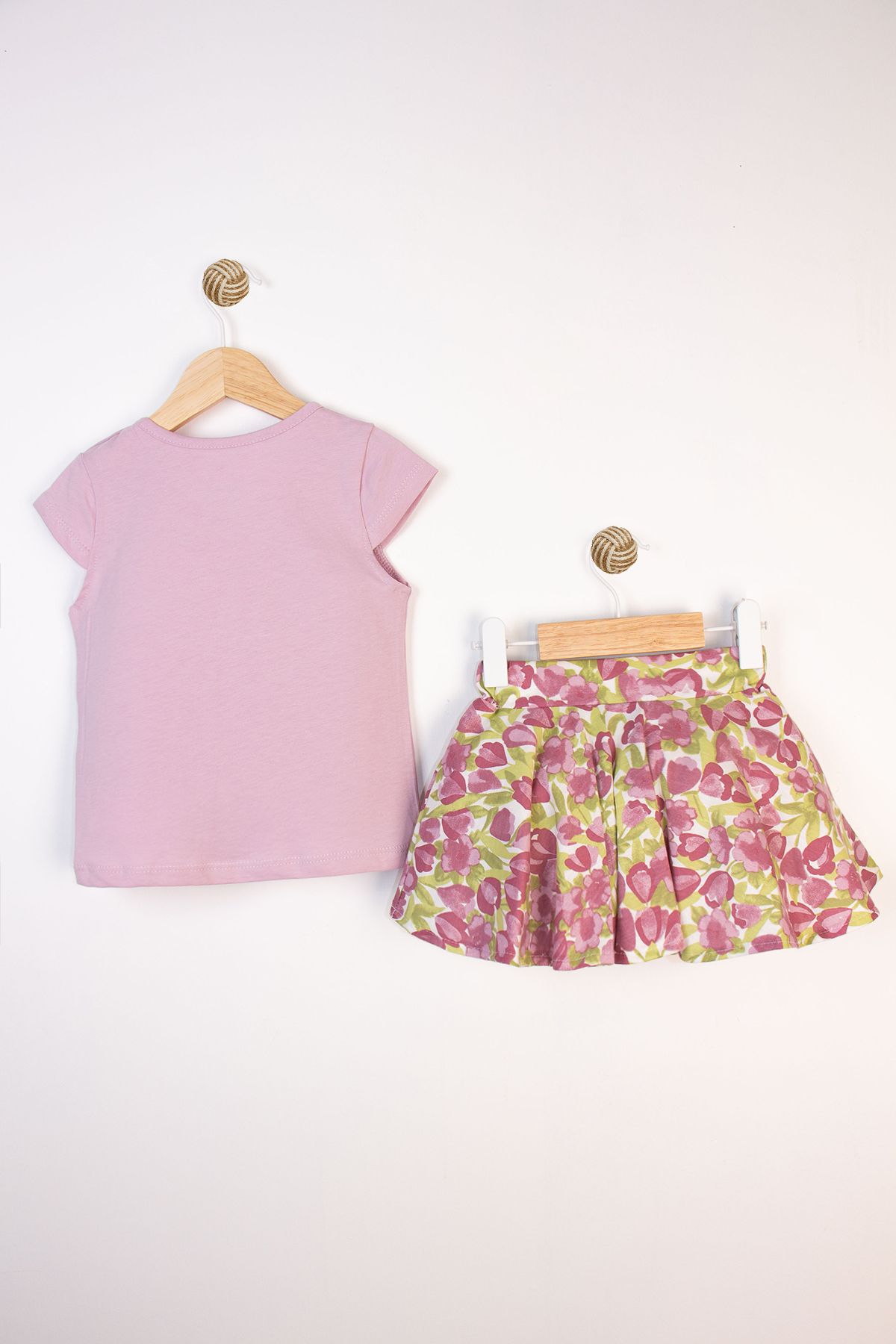 Miniworld-Summer Printed Short Sleeve Floral Pattern Pleated Cotton Comfortable Casual Baby Girl Suit 2