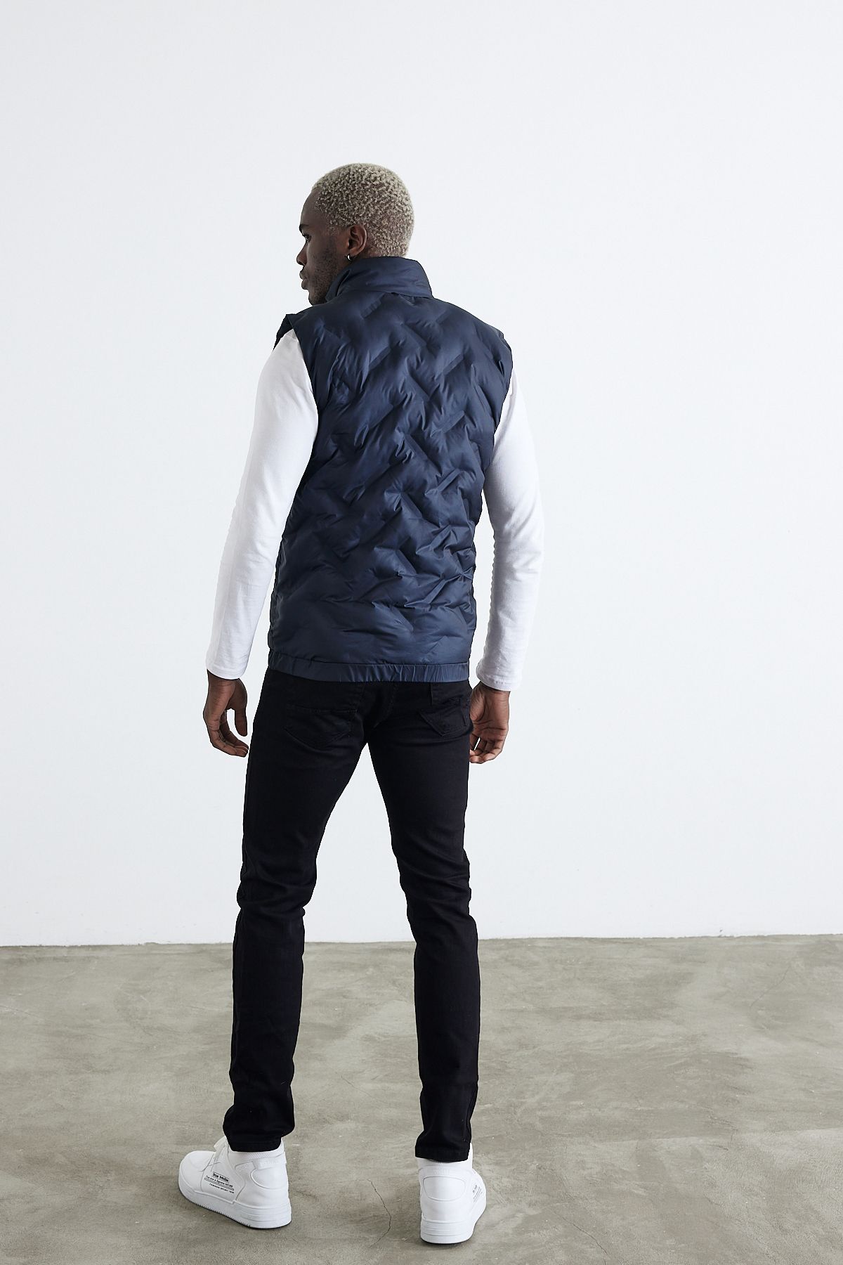 Weyeze-Stand Collar Thick Puffer Vest Ae-K59080Lns 5