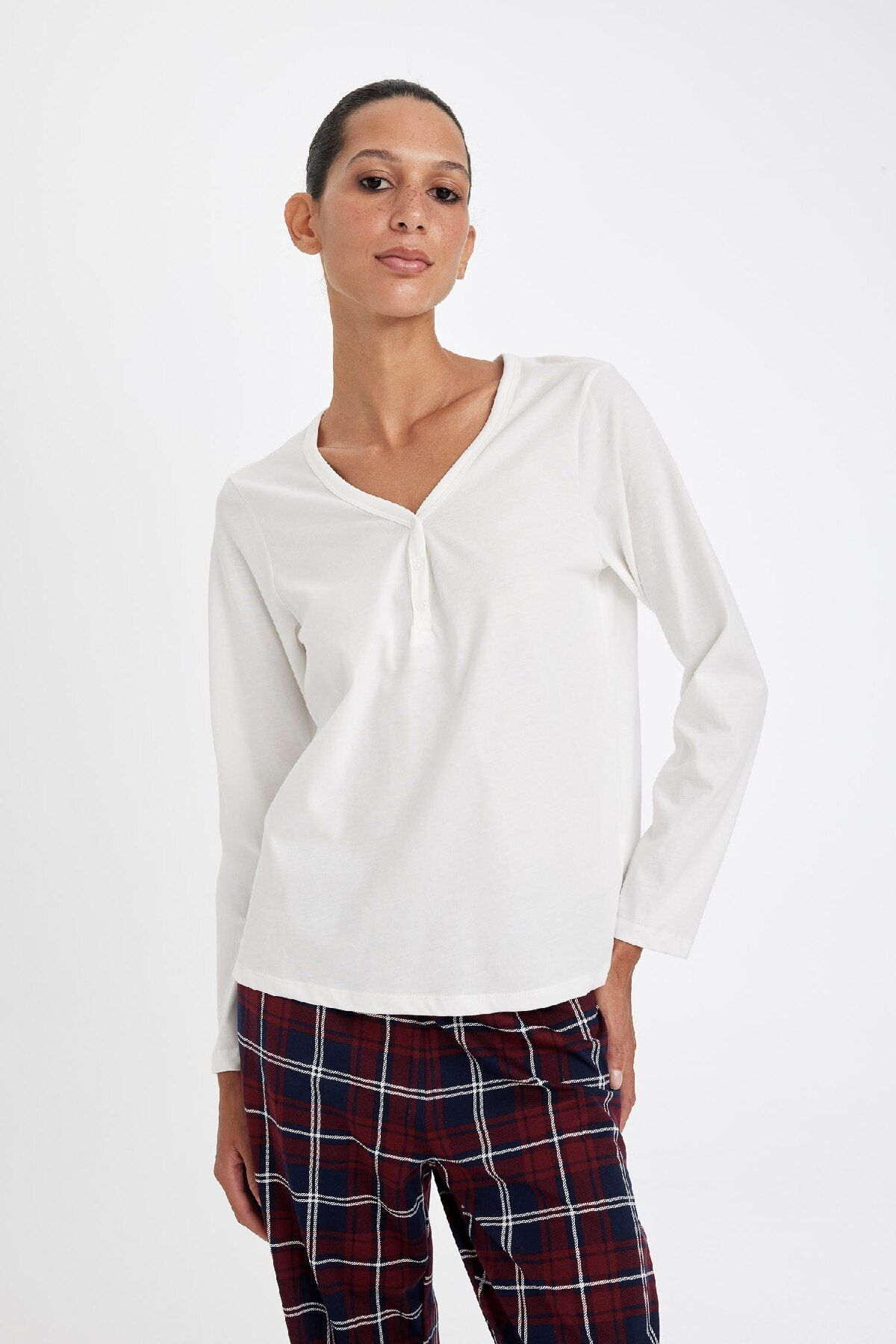 DeFacto-Costum de pijama Fall In Love, cu decolteu în V, cu mânecă lungă, de bază, uni, în partea de sus, în carouri, în talie elastică, în partea inferioară D4601ax24au 4