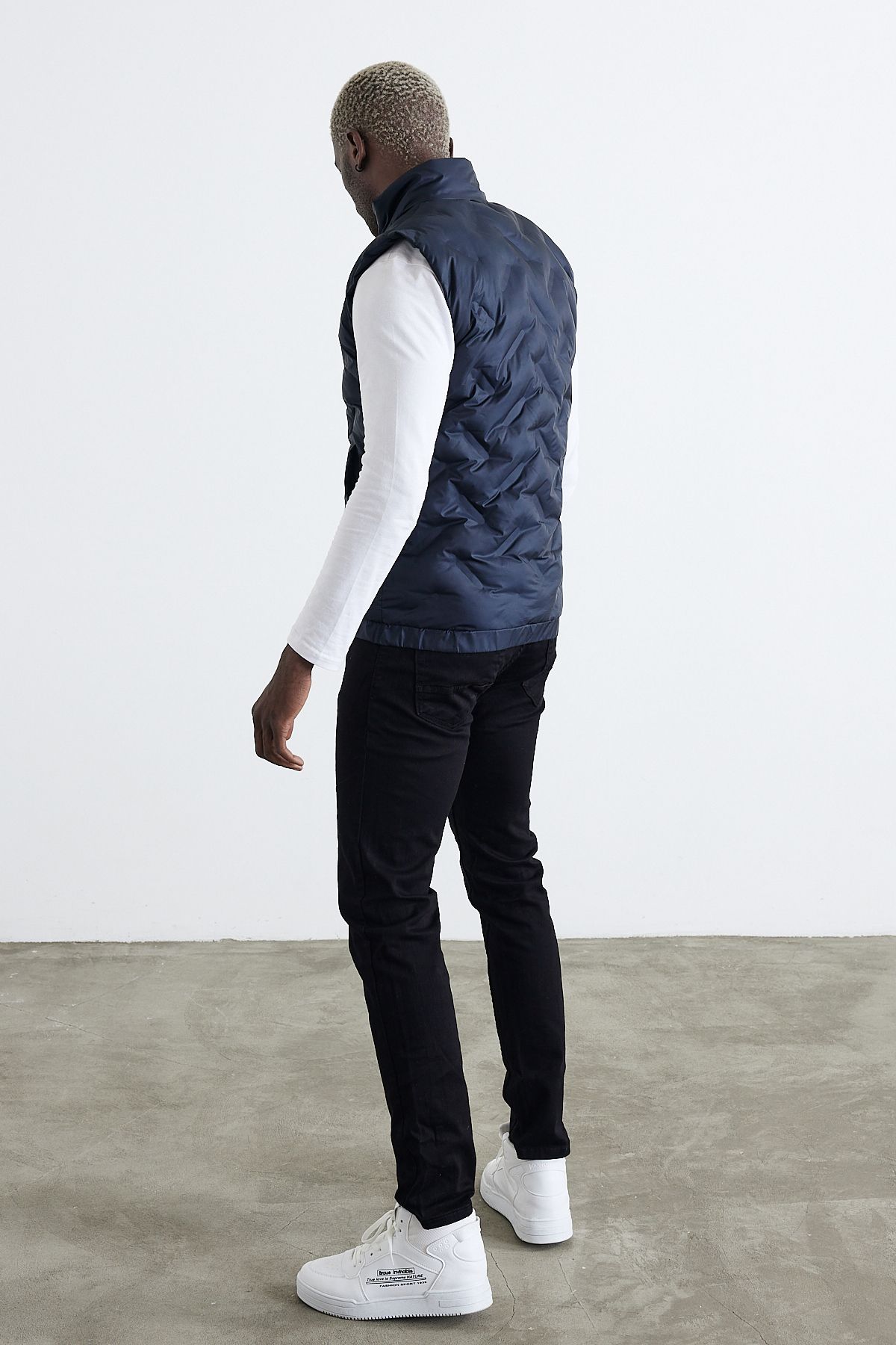 Weyeze-Stand Collar Thick Puffer Vest Ae-K59080Lns 7