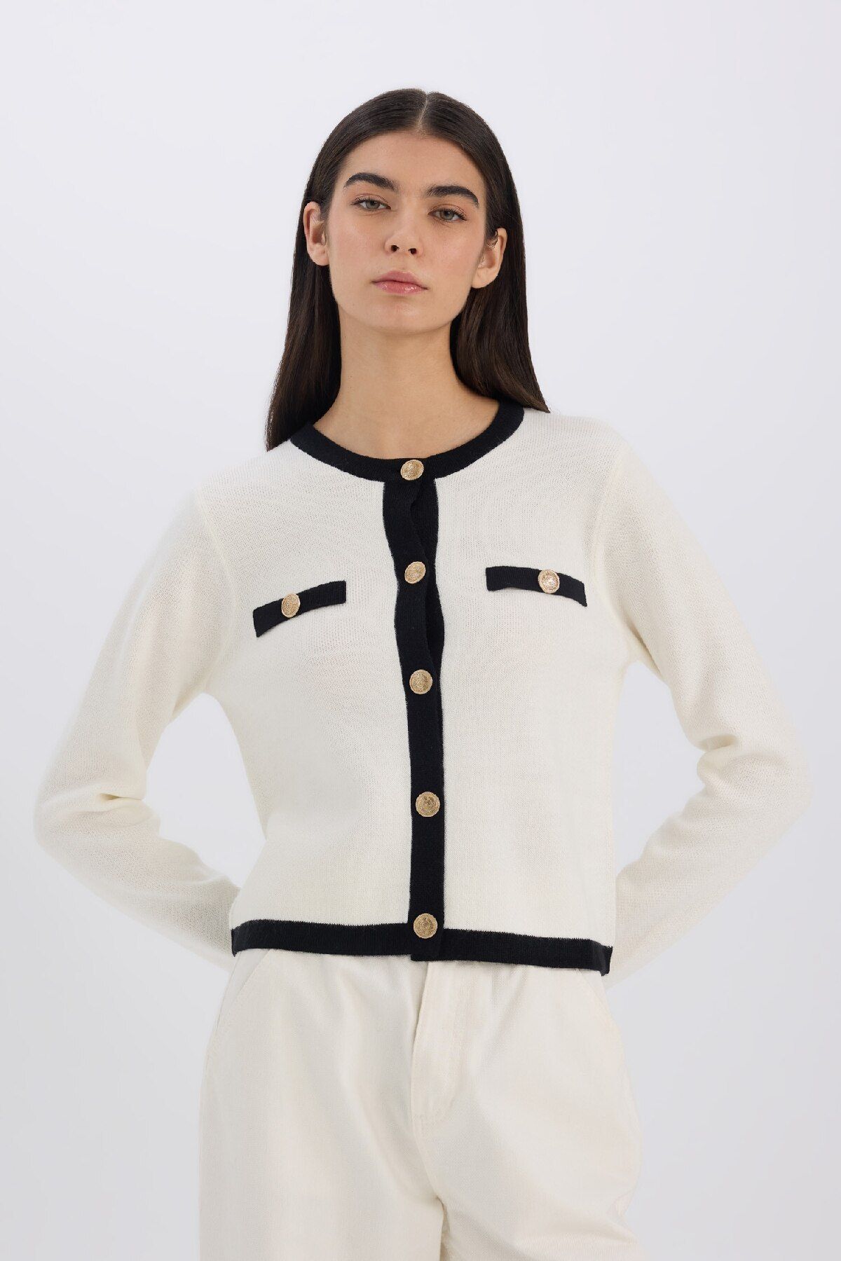DeFacto-Regular Fit Crew Neck Buttoned Basic Plain Knitwear Cardigan C1482Ax25Sp 4