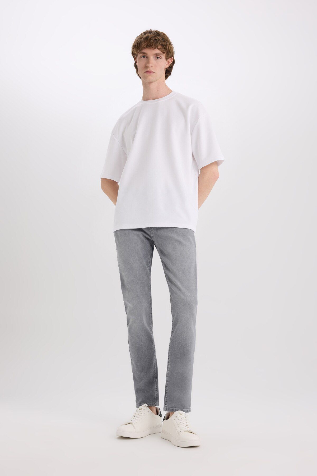 شلوار جین خاکستری مردانه SLIM FIT BARK JEAN اورجینال Defacto
