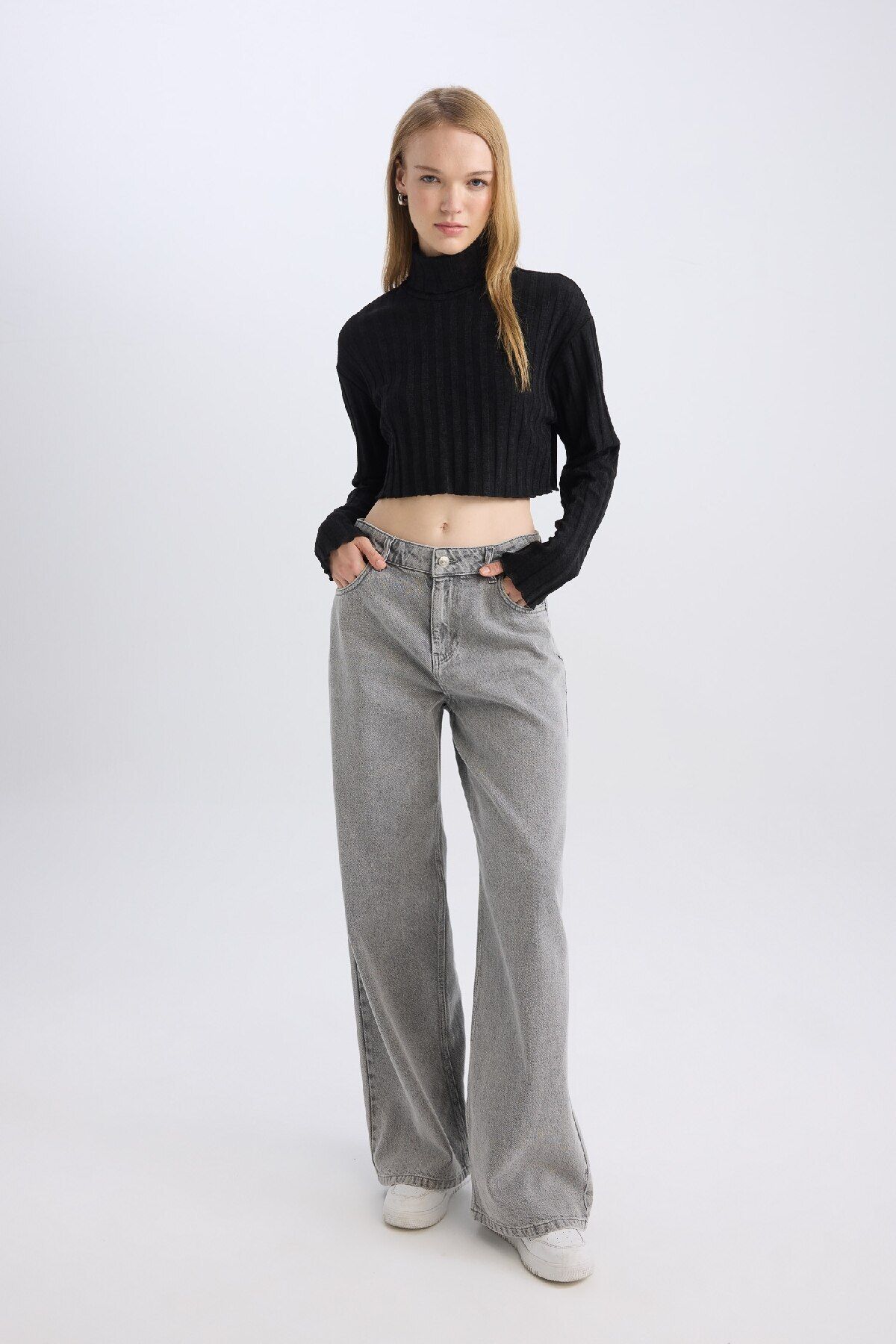 DeFacto-Cool Turtleneck Crop Top Basic Απλό Μακρυμάνικο Μπλουζάκι Καμιζόλα E1673ax24wn 2