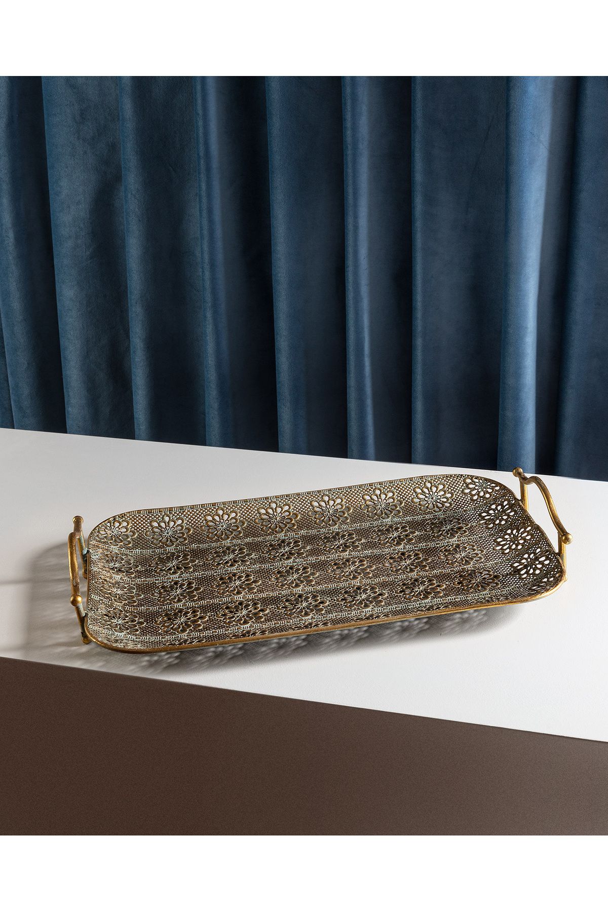 Madame Coco-Gaele Tray 1