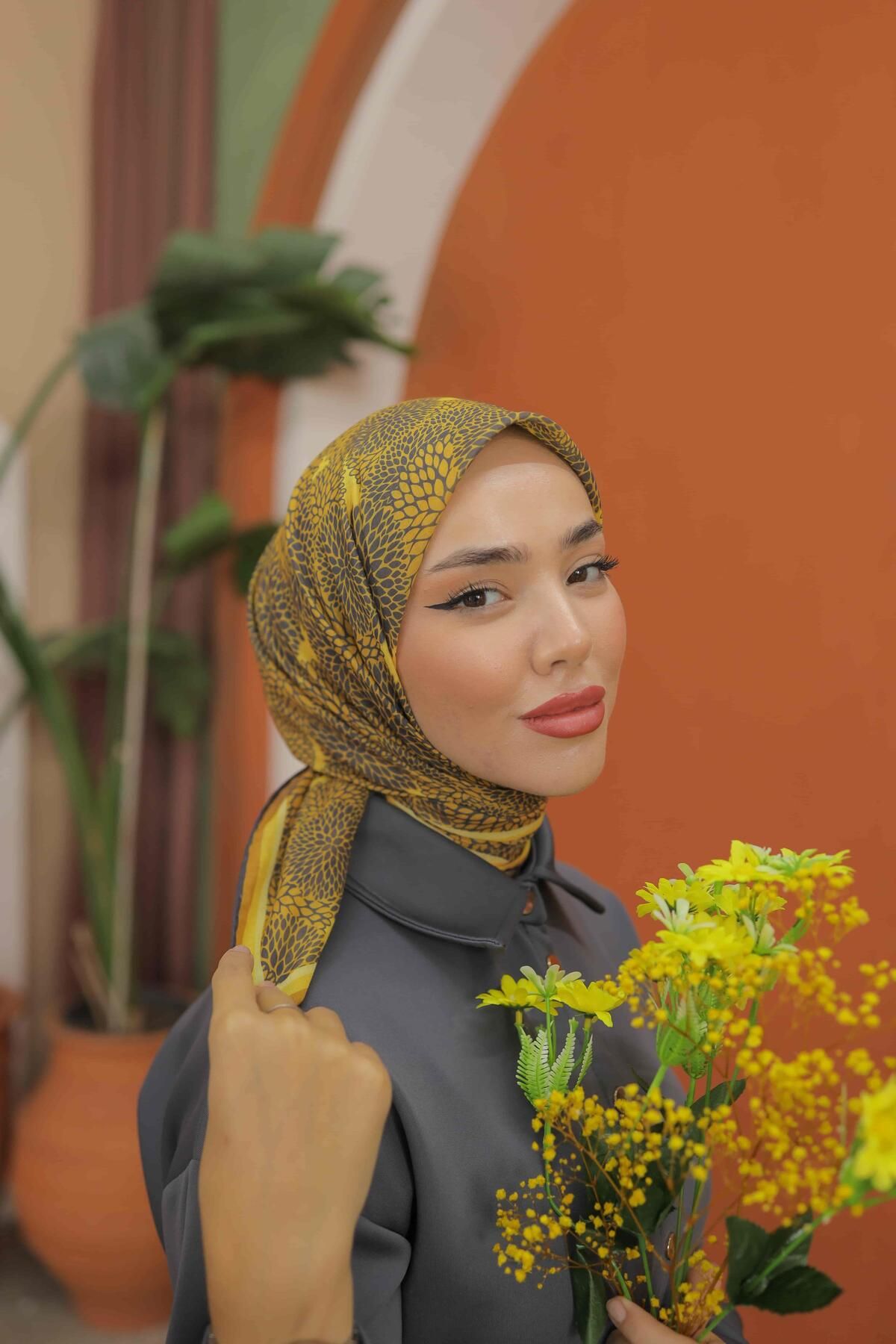 Silk Home-73064-26 Model Soft Scarf 2
