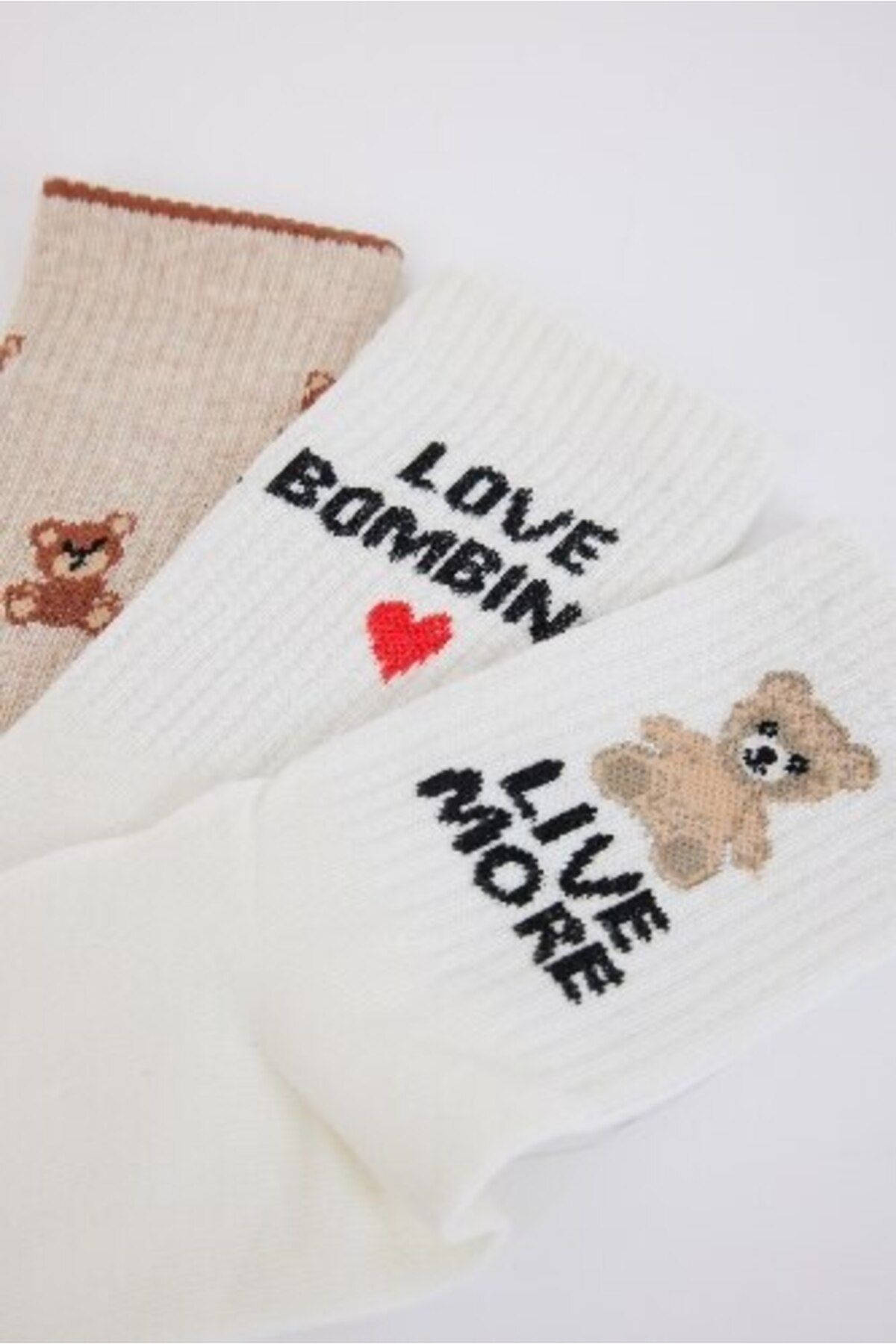 DeFacto-Bequeme, elastische 3-teilige lange Baumwollsocken für Damen E2051axns 5