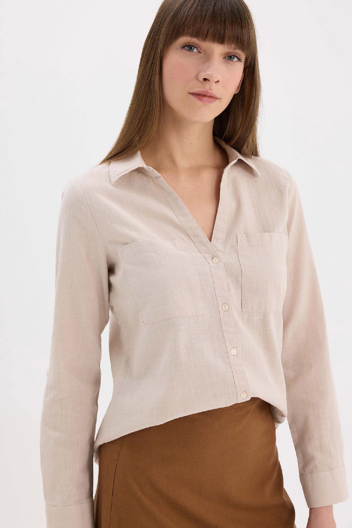 DeFacto-Regular Fit Basic Einfarbig Leinen-Mischung Langarmshirt V2522az25sp 4