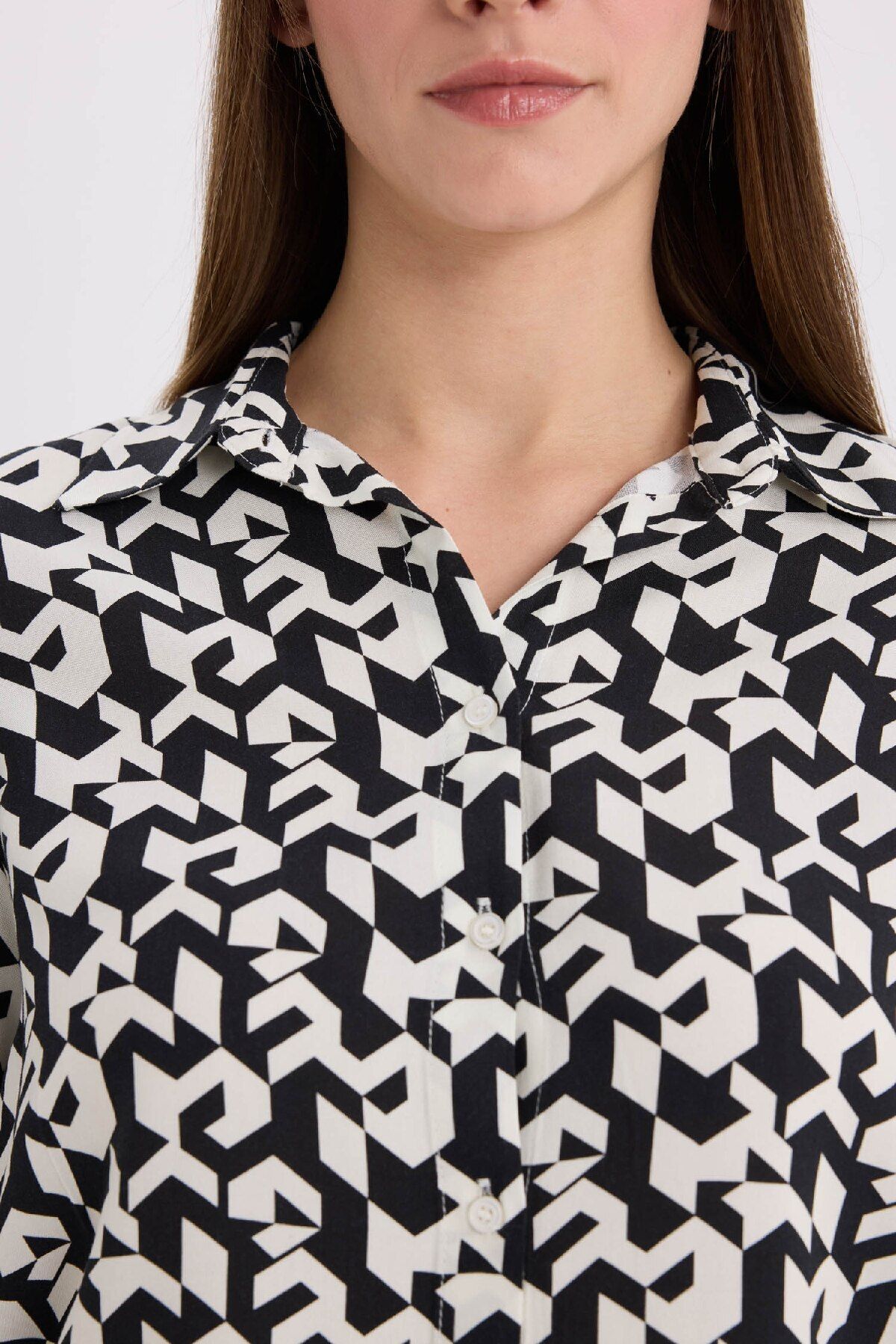 DeFacto-Bedrucktes Langarmshirt mit normaler Passform I8266az25sp 5